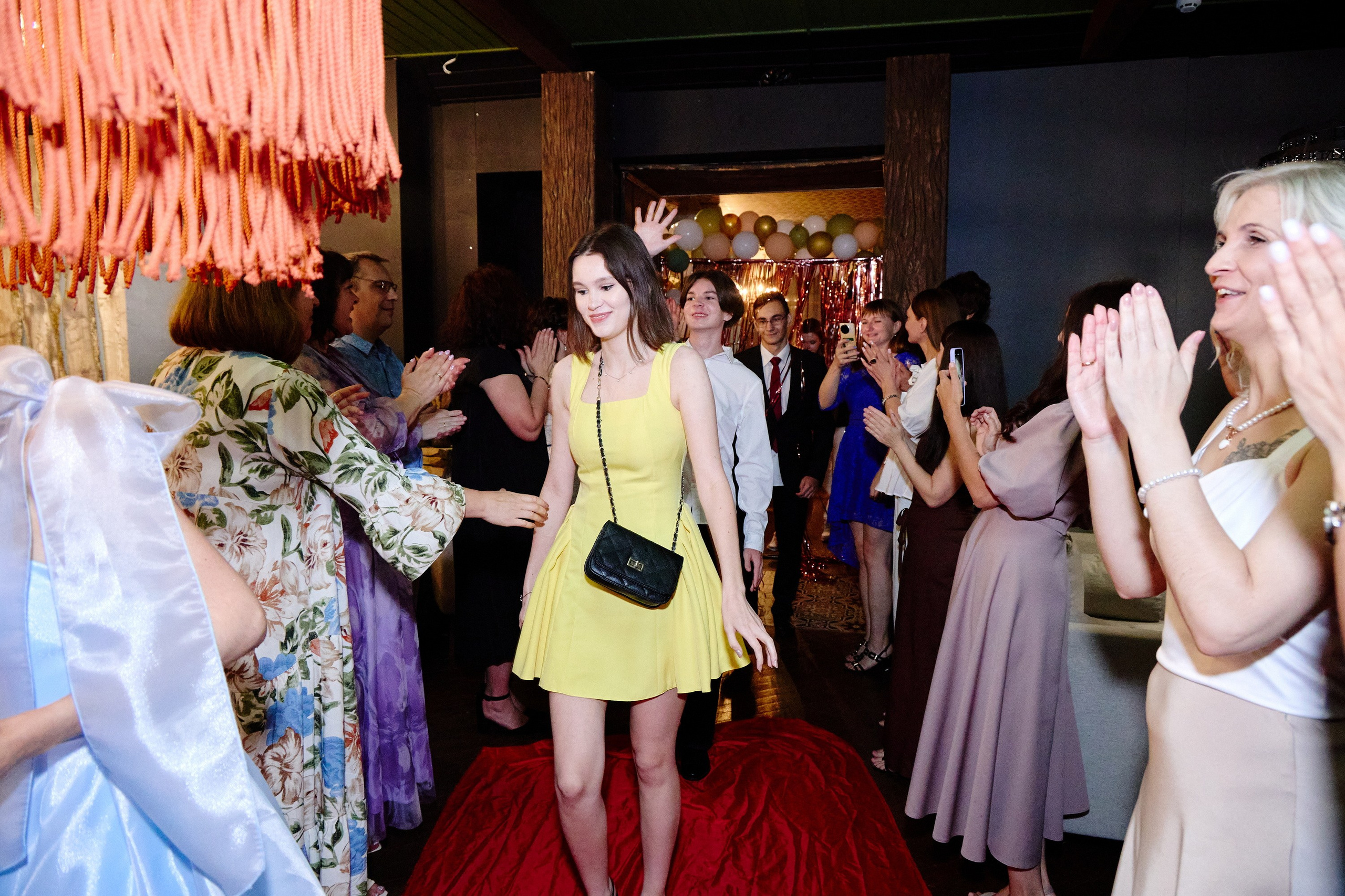 Выпускной 35 Сош. Фотограф Выпускные альбомы Таганрог Сергей Коробченко