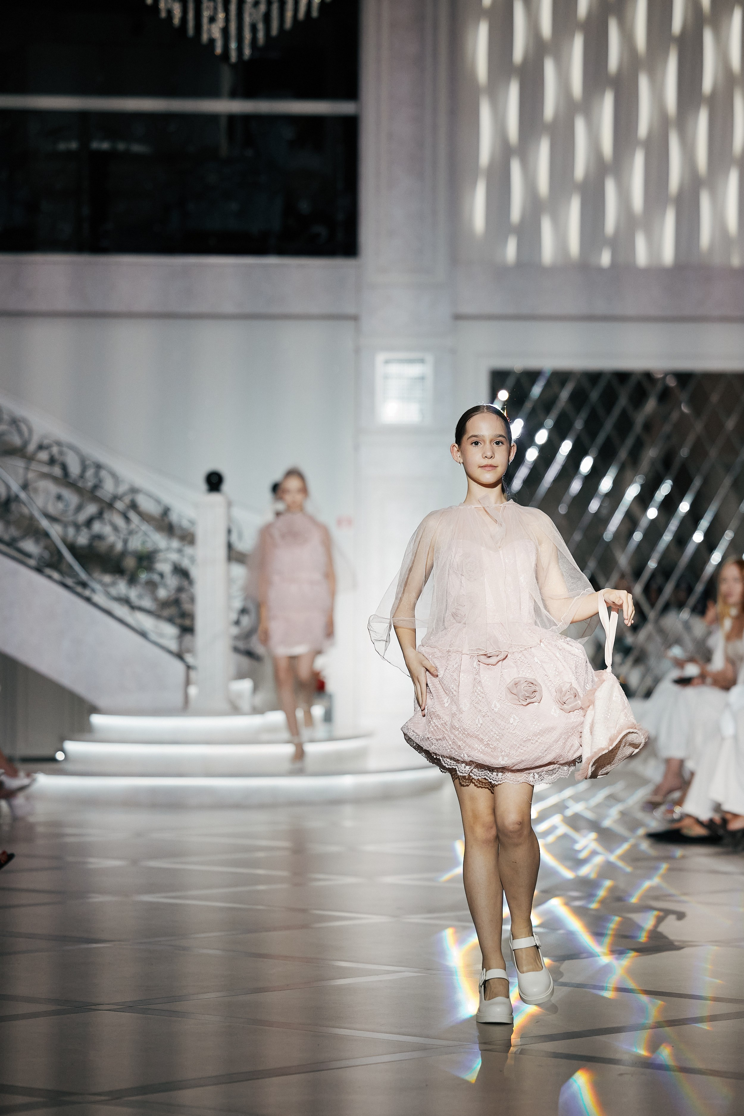 KRASNODAR FASHION WEEK 14.06. Свадебный репортажный фотограф краснодар максим дремов дрёмов фотосессия студия цена