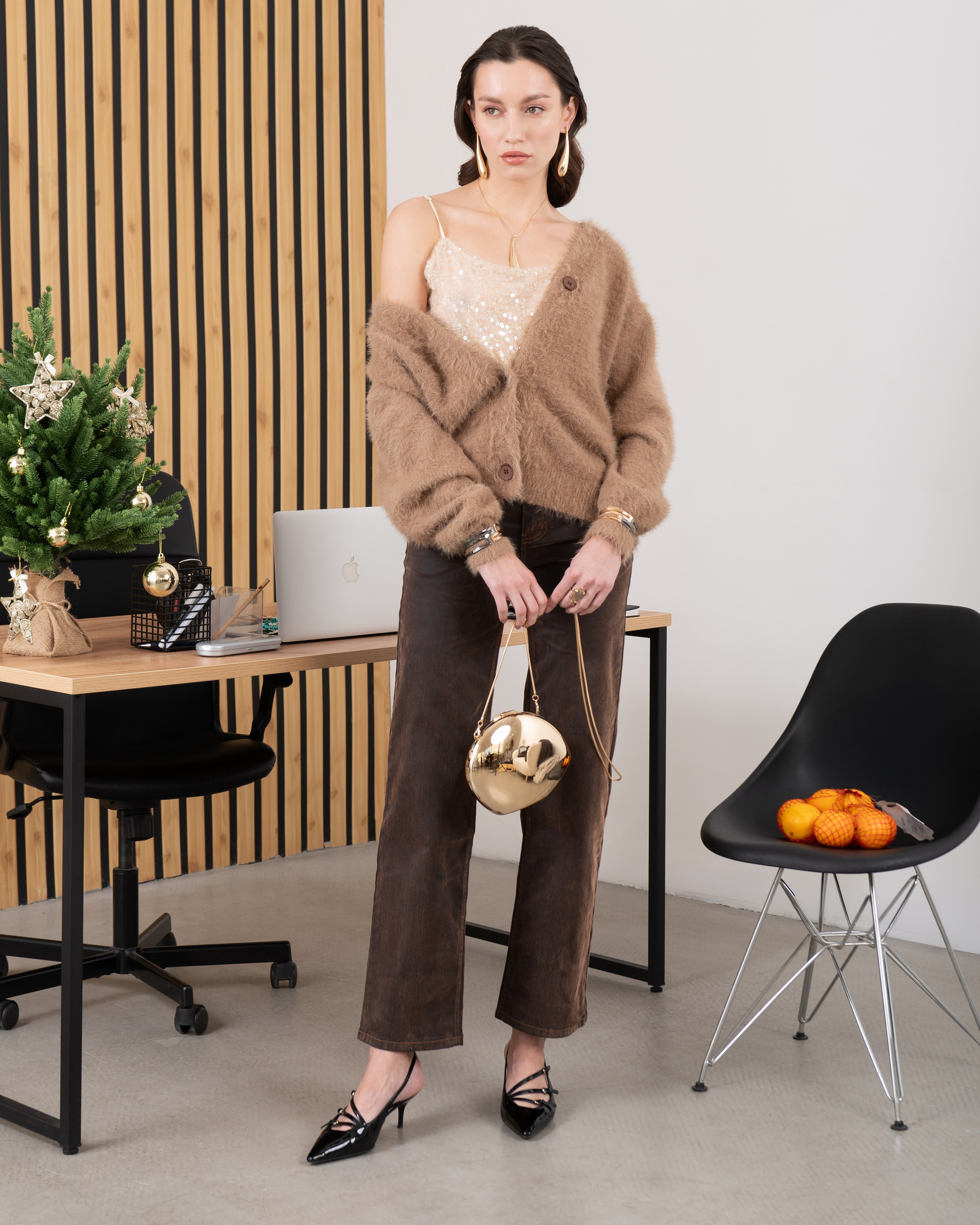 Лукбук: новогодняя коллекция | Бренд женской одежды. Фотограф для брендов в Санкт-Петербурге Шилова Ксения