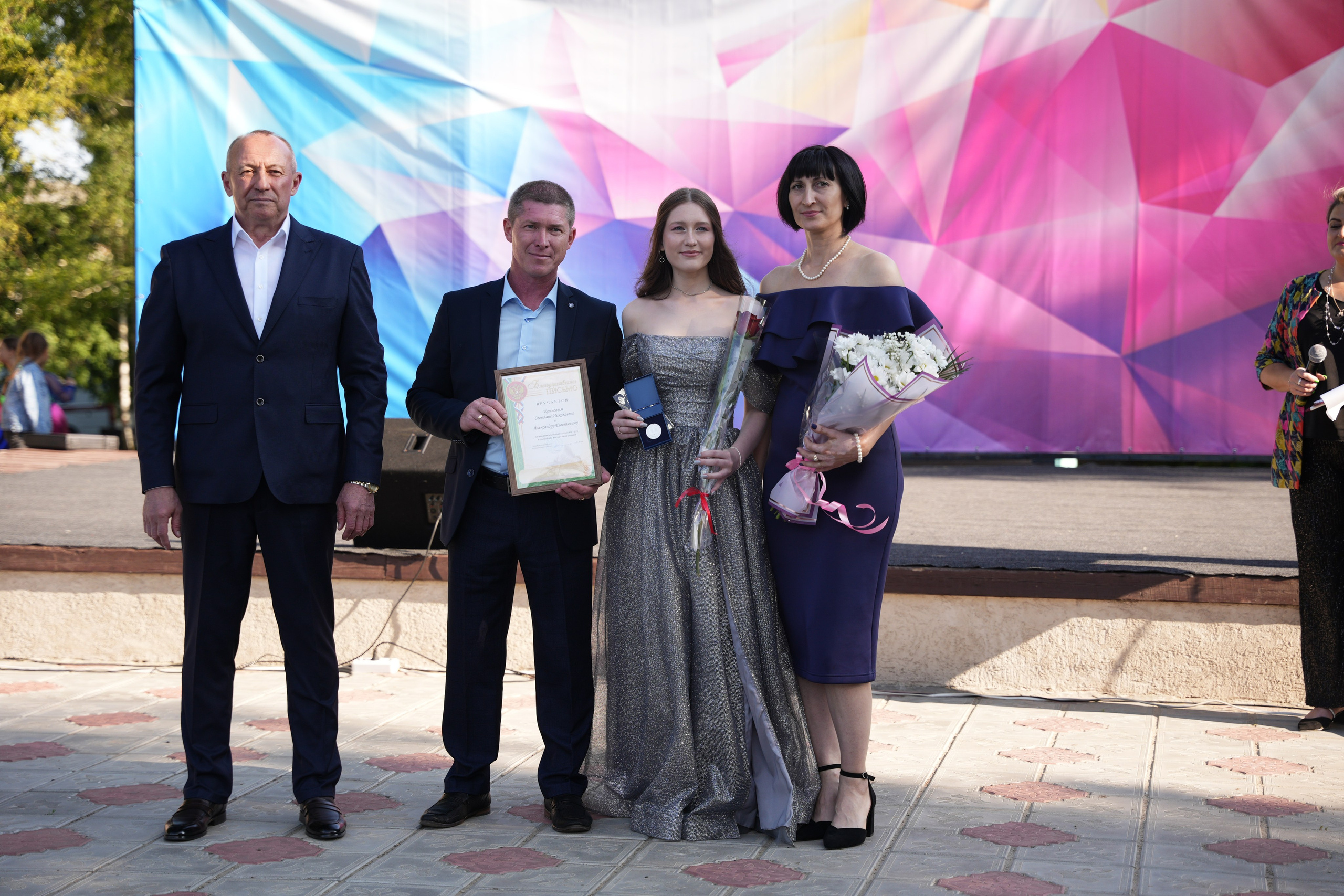 Выпускной в парке. Ольга Плаксина фотограф в Саратове