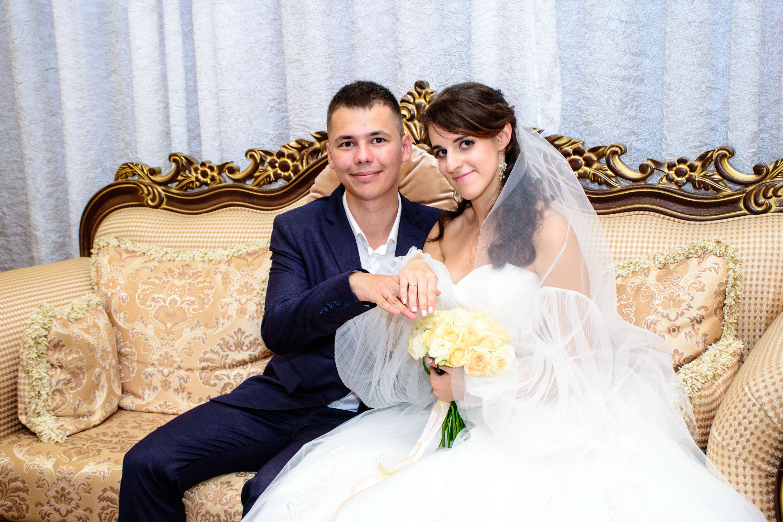 Виктор и Полина