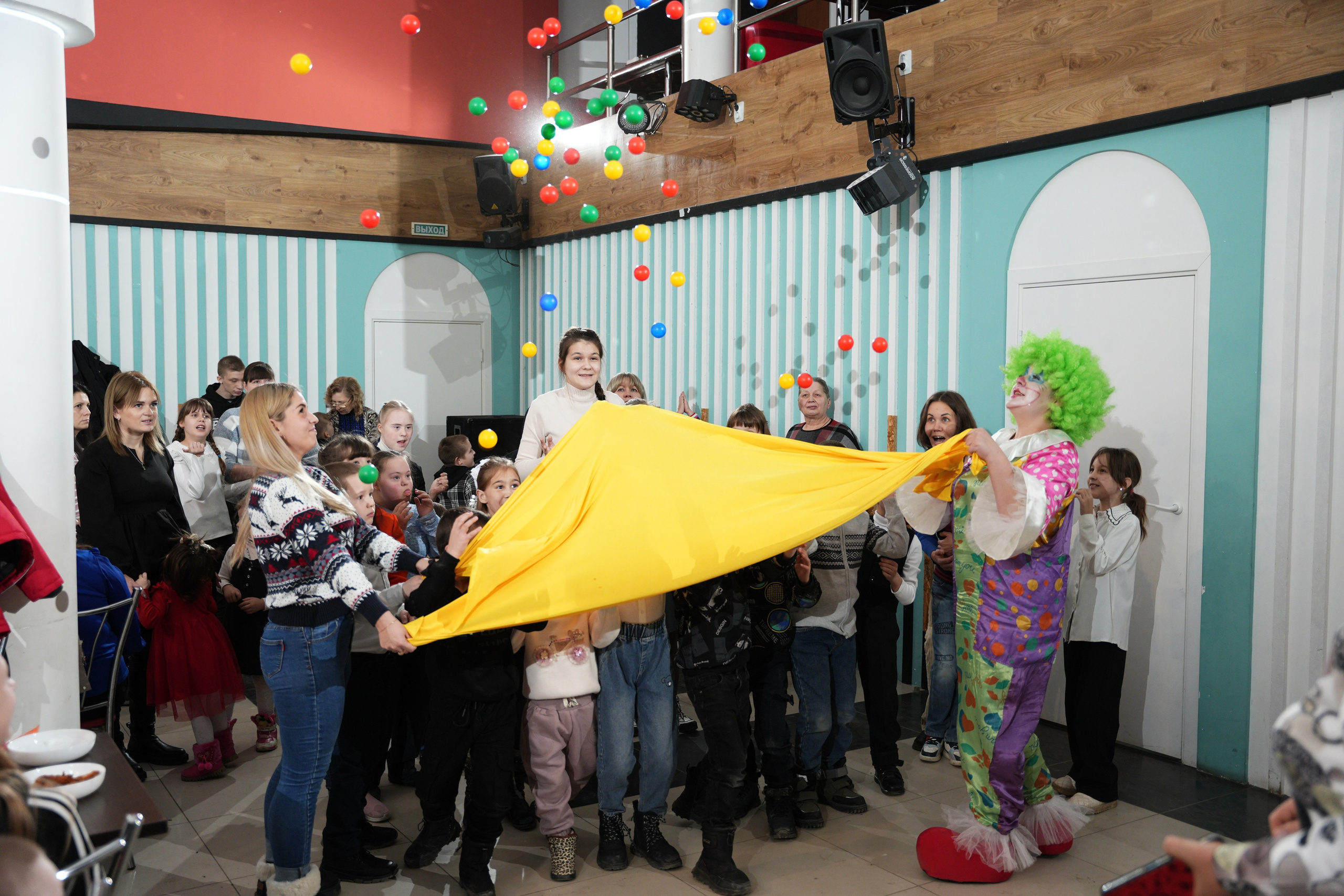 «Ты в этом мире не один " социально благотворительное мероприятие. Ольга Плаксина фотограф в Саратове