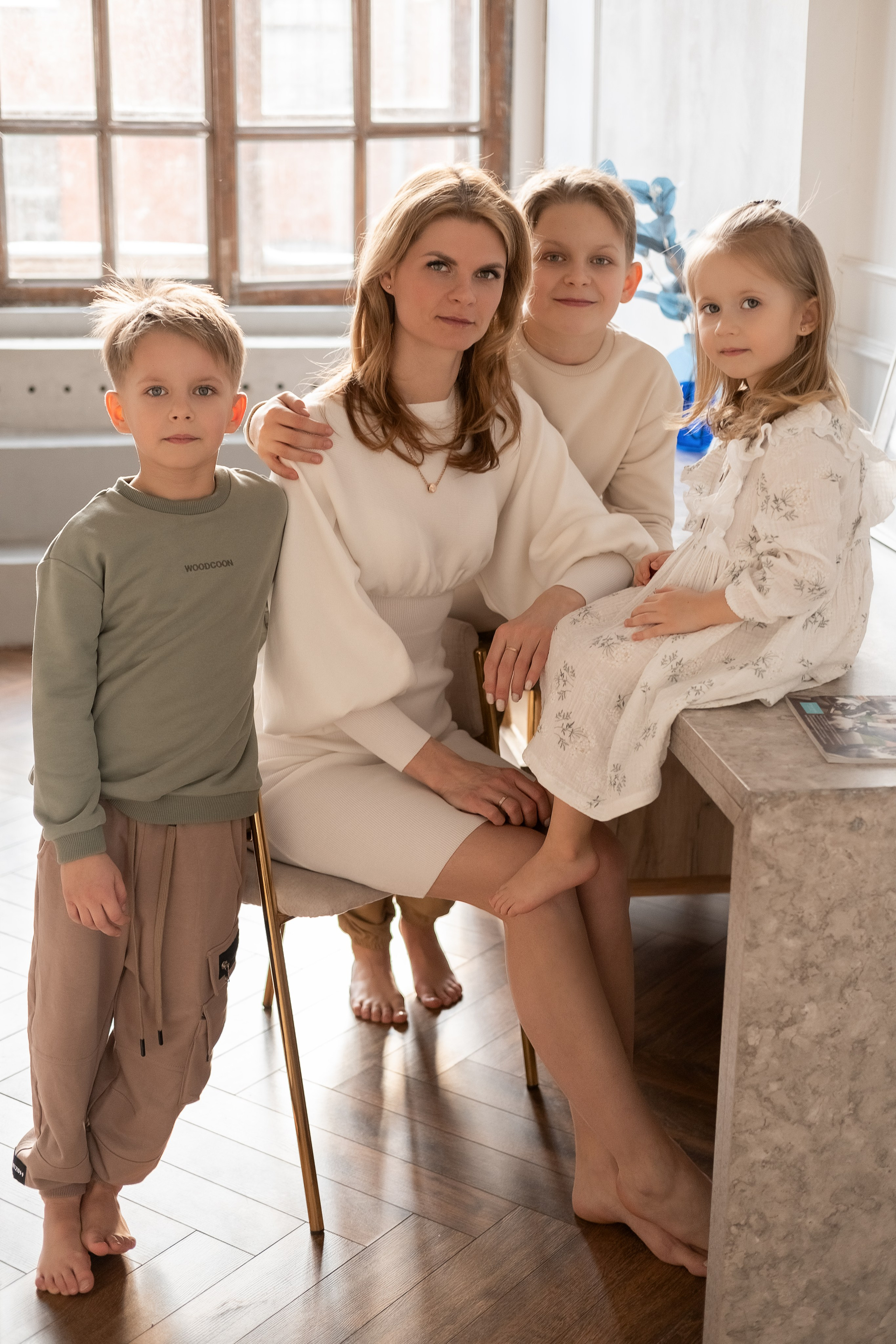 Семейная фотосессия (прогулки и студии). Семейный и женский фотограф в Санкт-Петербурге