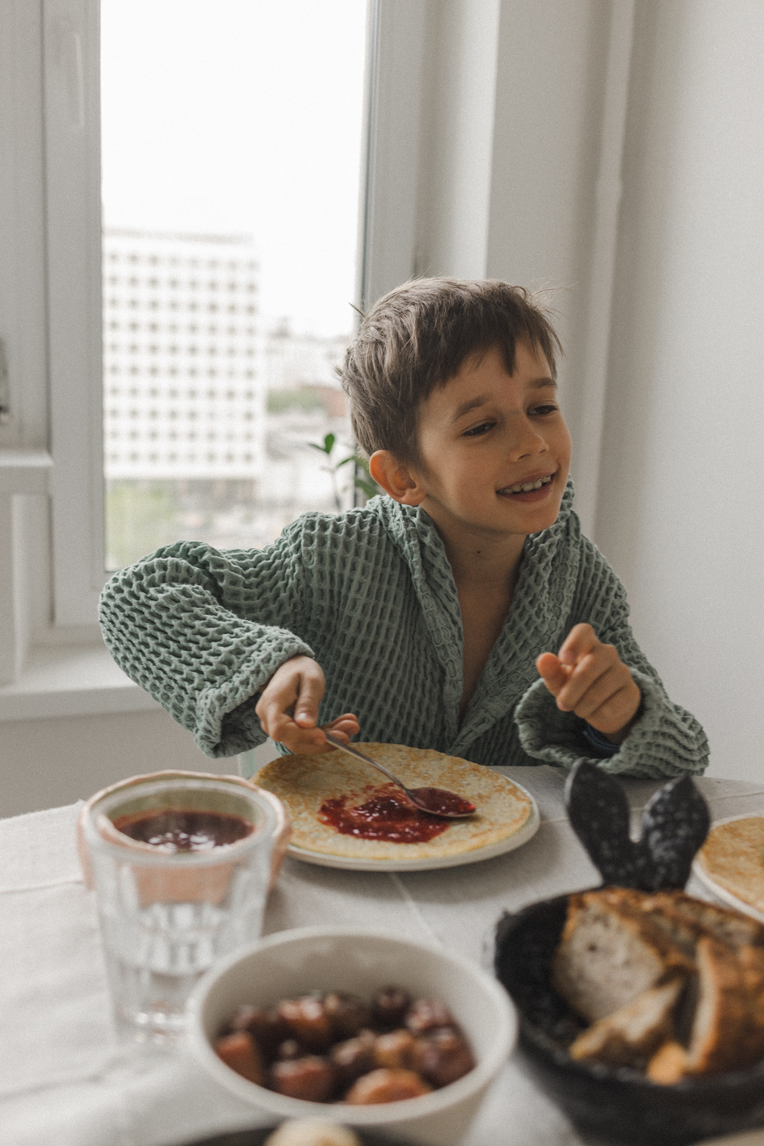 Катя, Паша, Валера и Родион ждут братика. Семейный фотограф в Москве