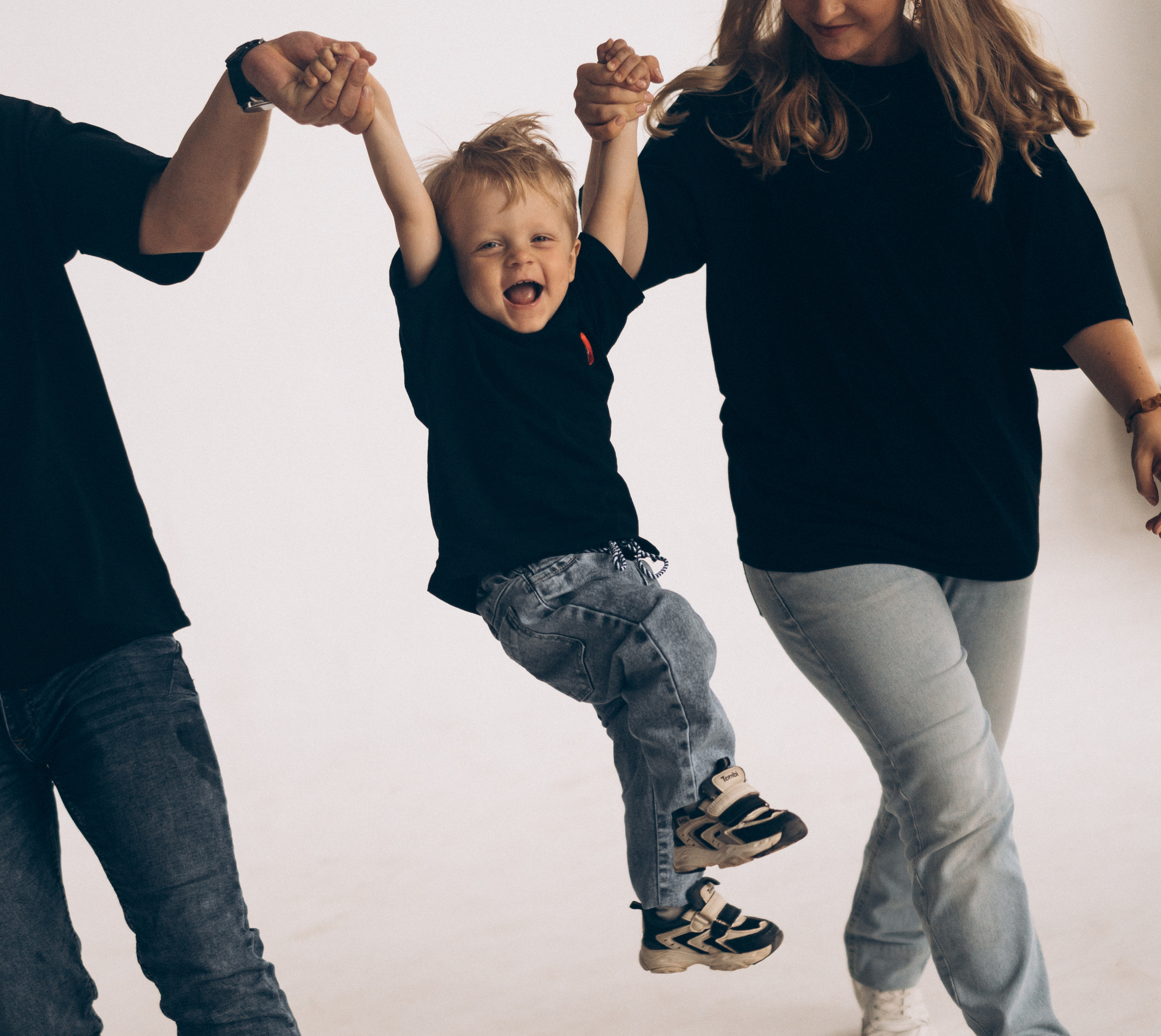 2 года в кругу чудесной семьи. Семейный, ньюборн фотограф, фотограф на роды в Москве, Виктория Тюльдюкова