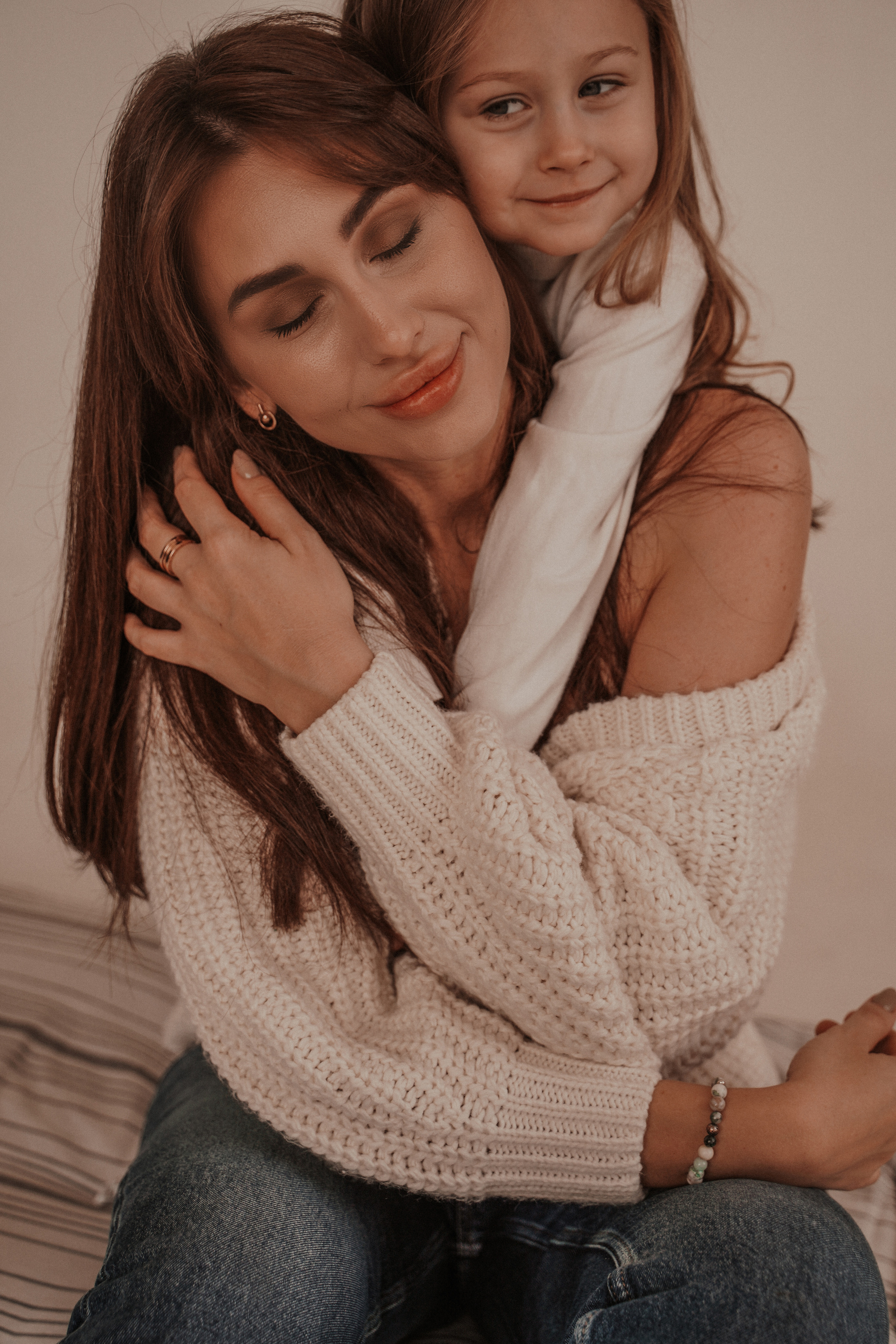 Мама и дочь. Семейный и женский фотограф в Краснодаре Анастасия Приймак