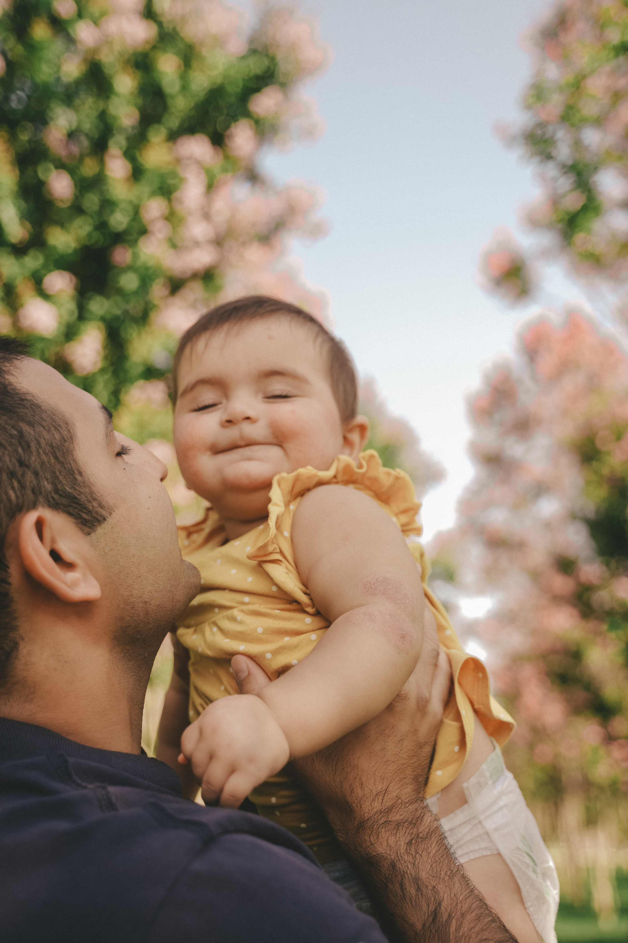 Семейная фотосессия с малышкой в парке Галицкого. Семейный и женский фотограф в Краснодаре Анастасия Приймак