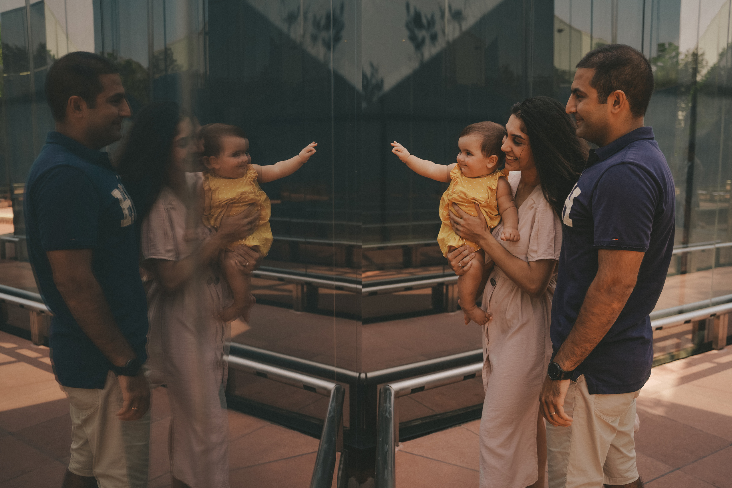 Семейная фотосессия с малышкой в парке Галицкого. Семейный и женский фотограф в Краснодаре Анастасия Приймак