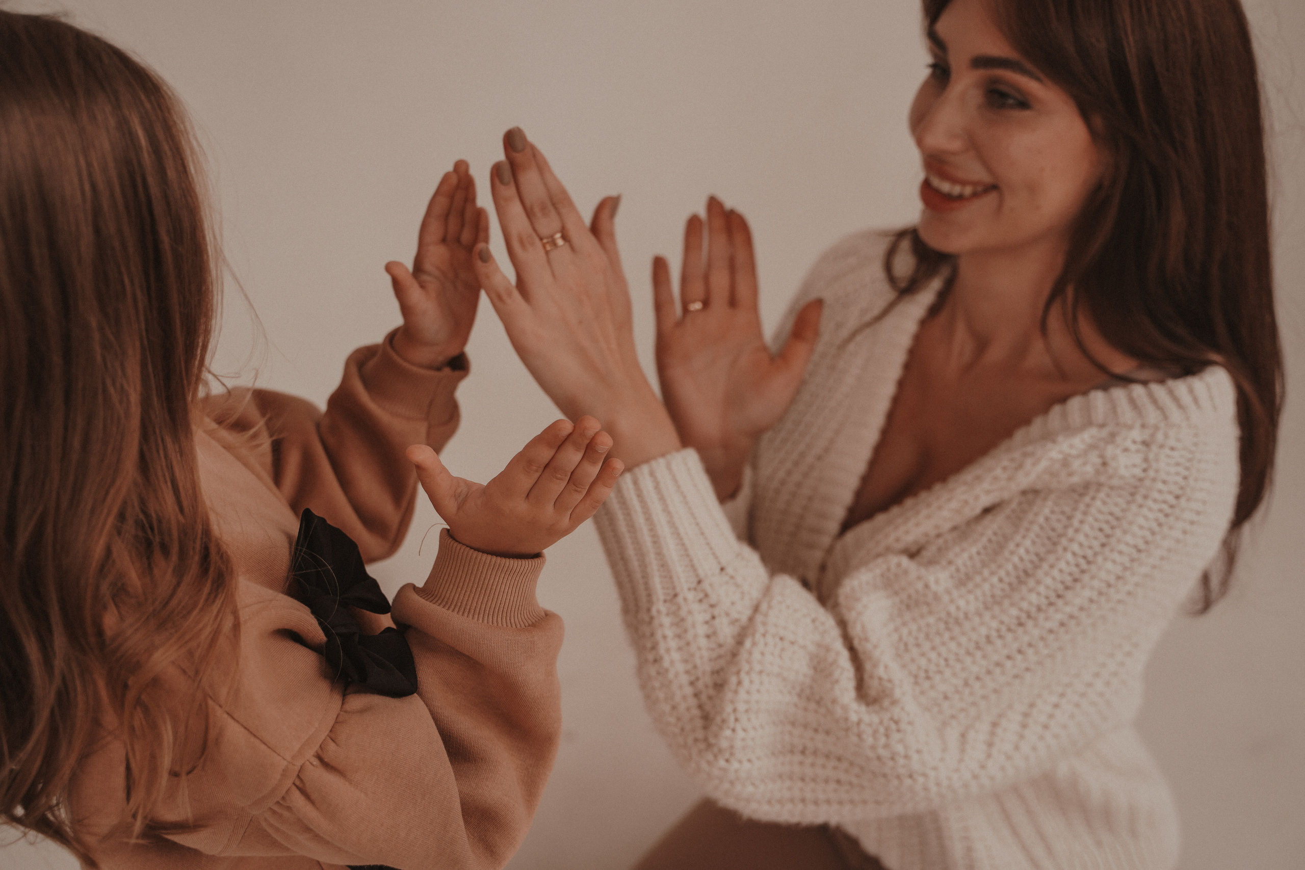 Мама и дочь. Семейный и женский фотограф в Краснодаре Анастасия Приймак