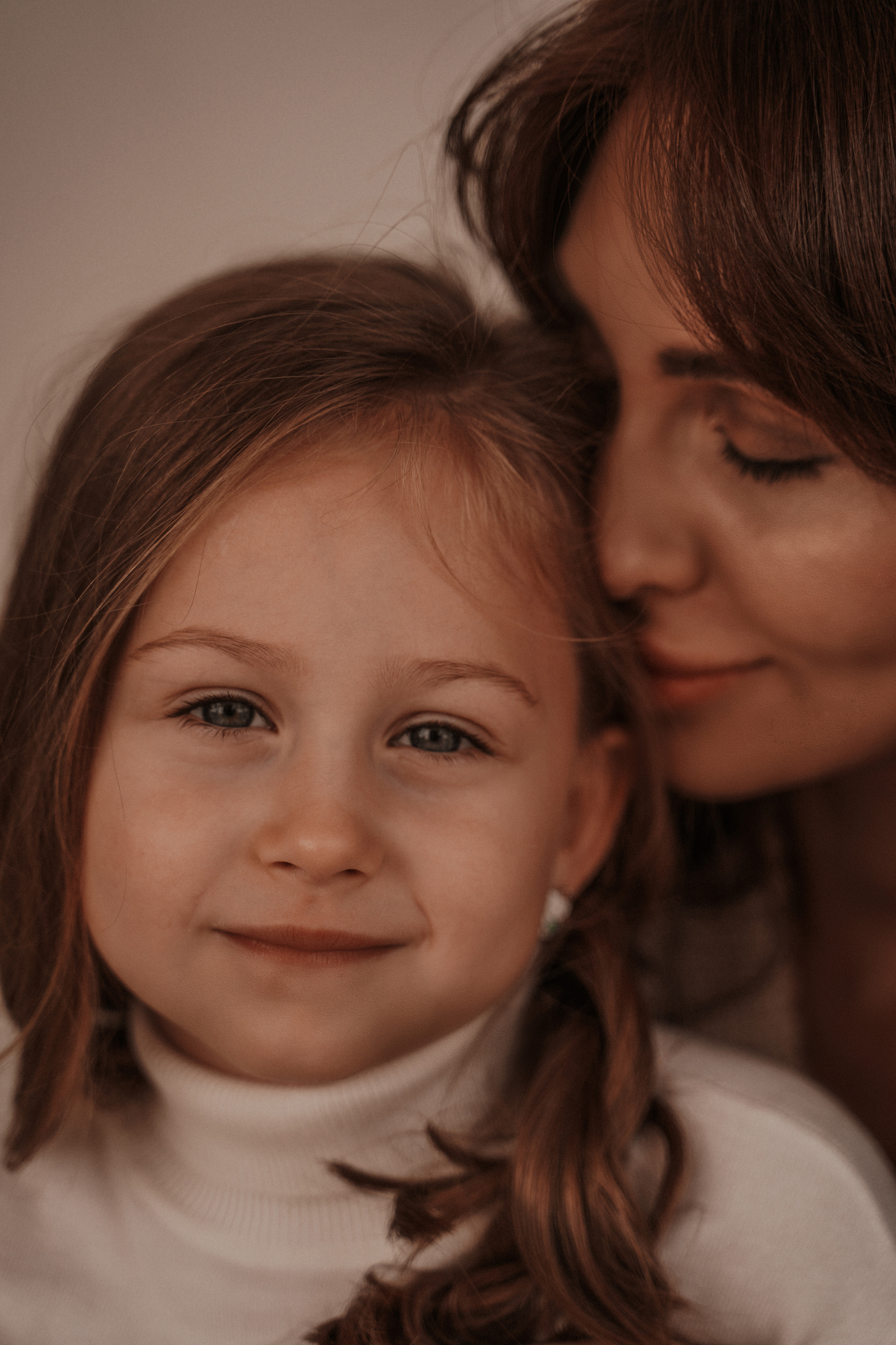 Мама и дочь. Семейный и женский фотограф в Краснодаре Анастасия Приймак