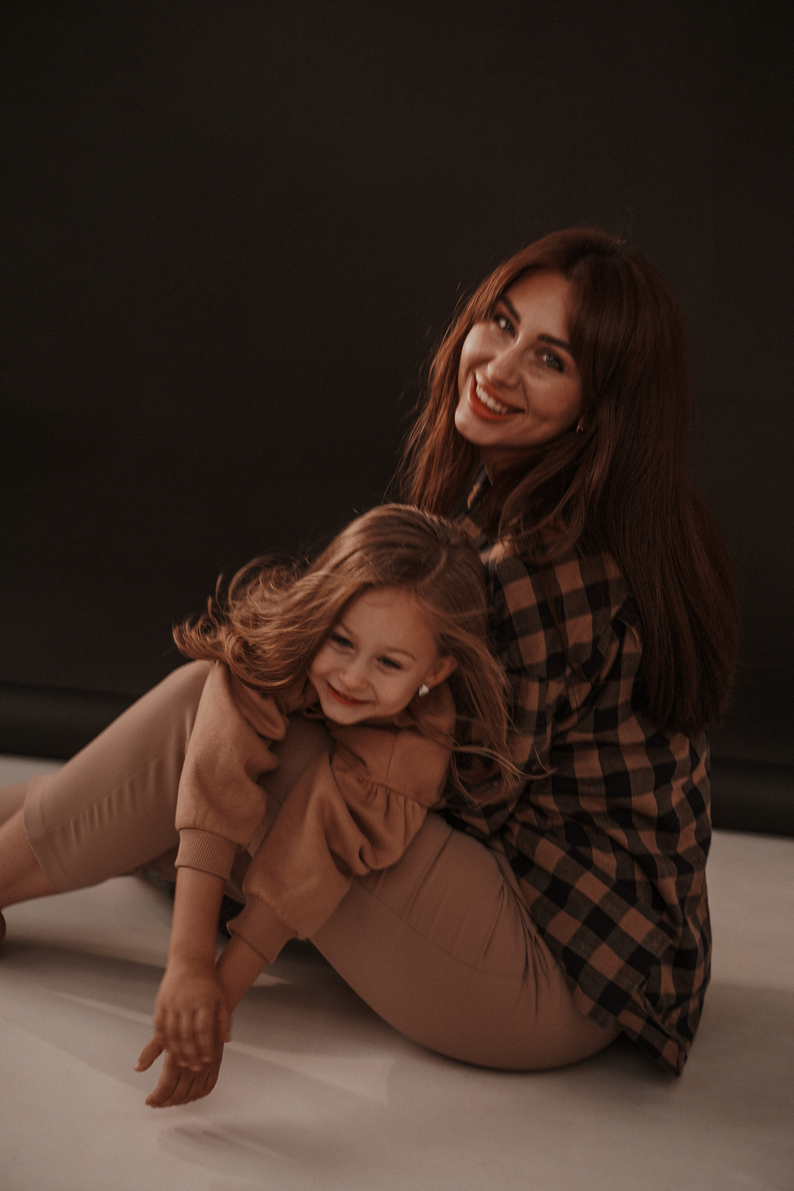 Мама и дочь. Семейный и женский фотограф в Краснодаре Анастасия Приймак
