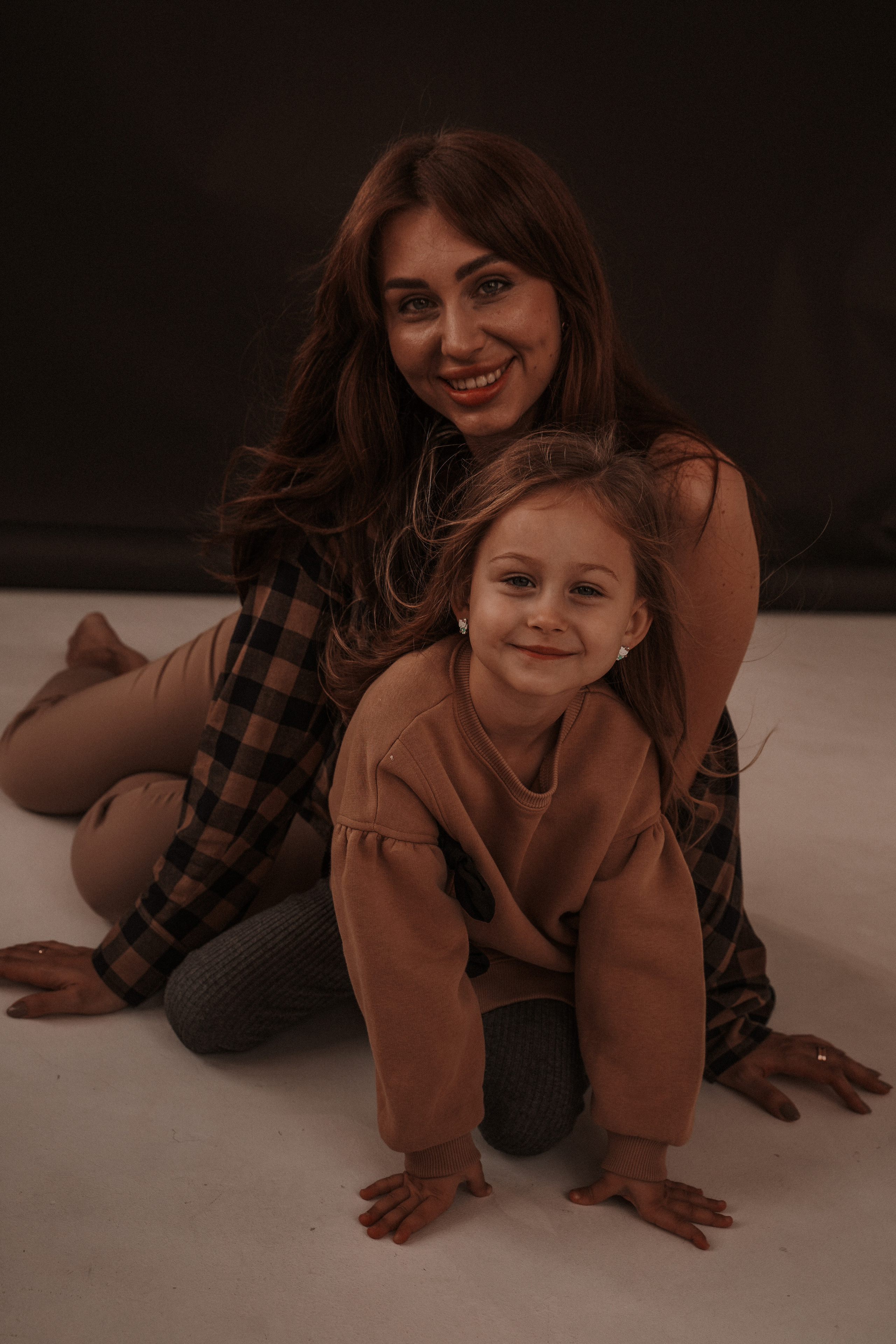 Мама и дочь. Семейный и женский фотограф в Краснодаре Анастасия Приймак