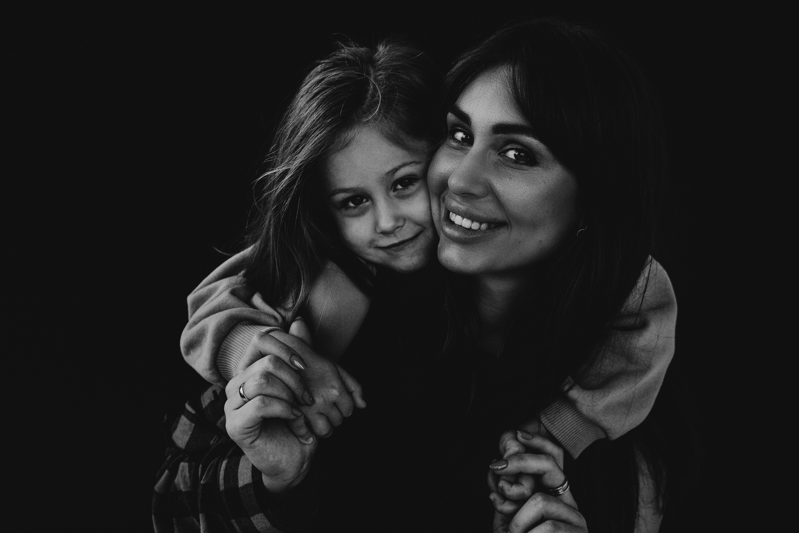 Мама и дочь. Семейный и женский фотограф в Краснодаре Анастасия Приймак