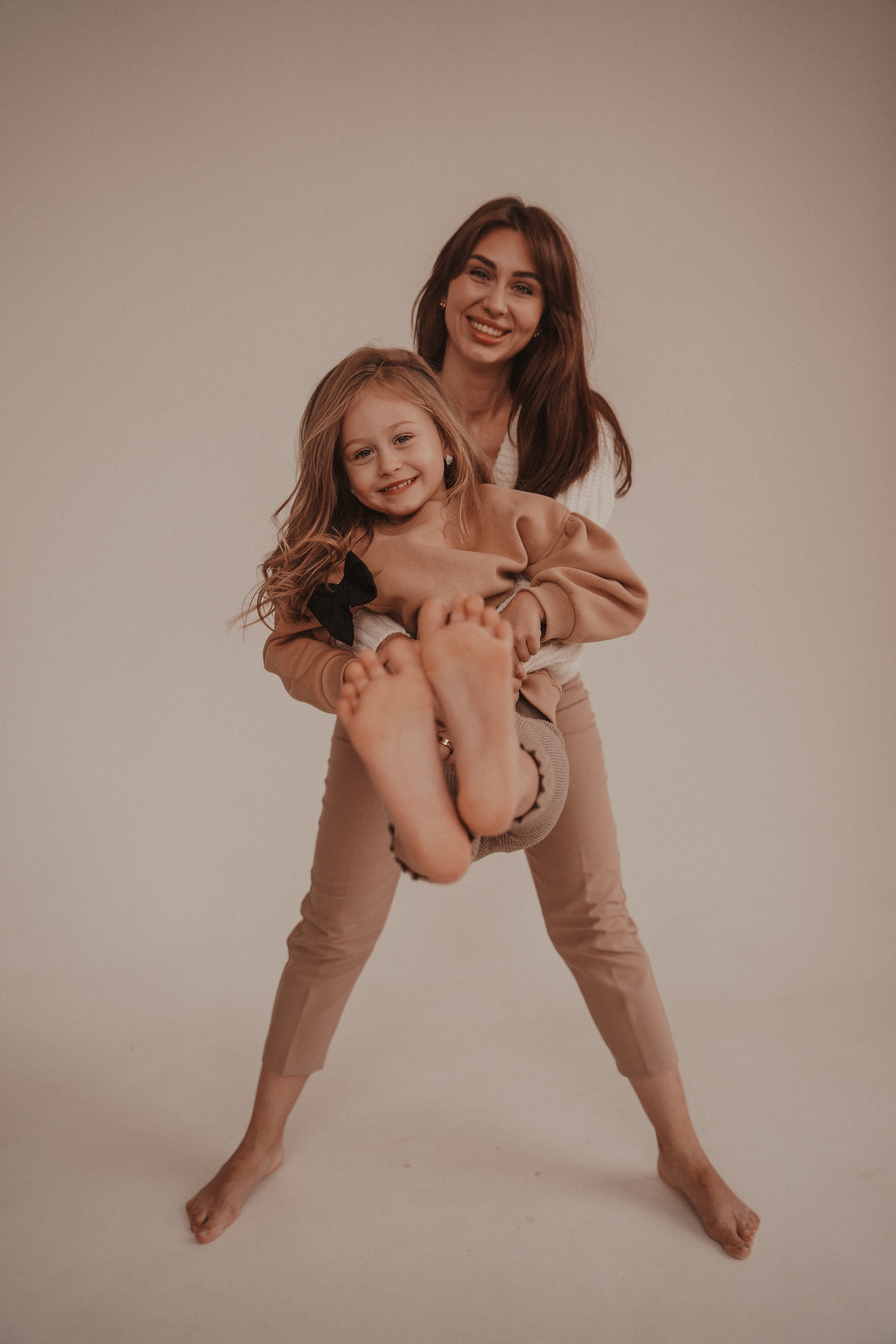 Мама и дочь. Семейный и женский фотограф в Краснодаре Анастасия Приймак