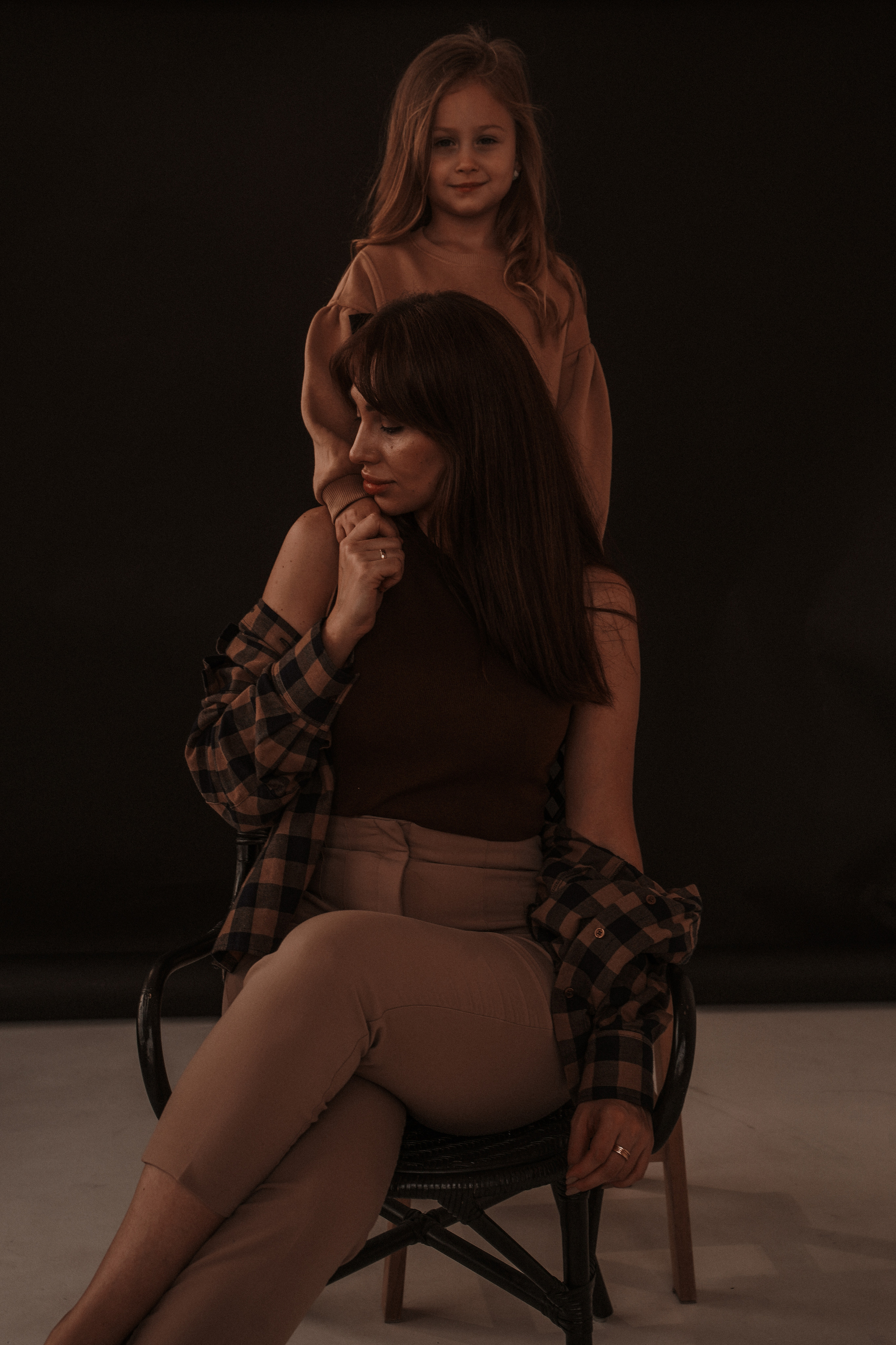 Мама и дочь. Семейный и женский фотограф в Краснодаре Анастасия Приймак