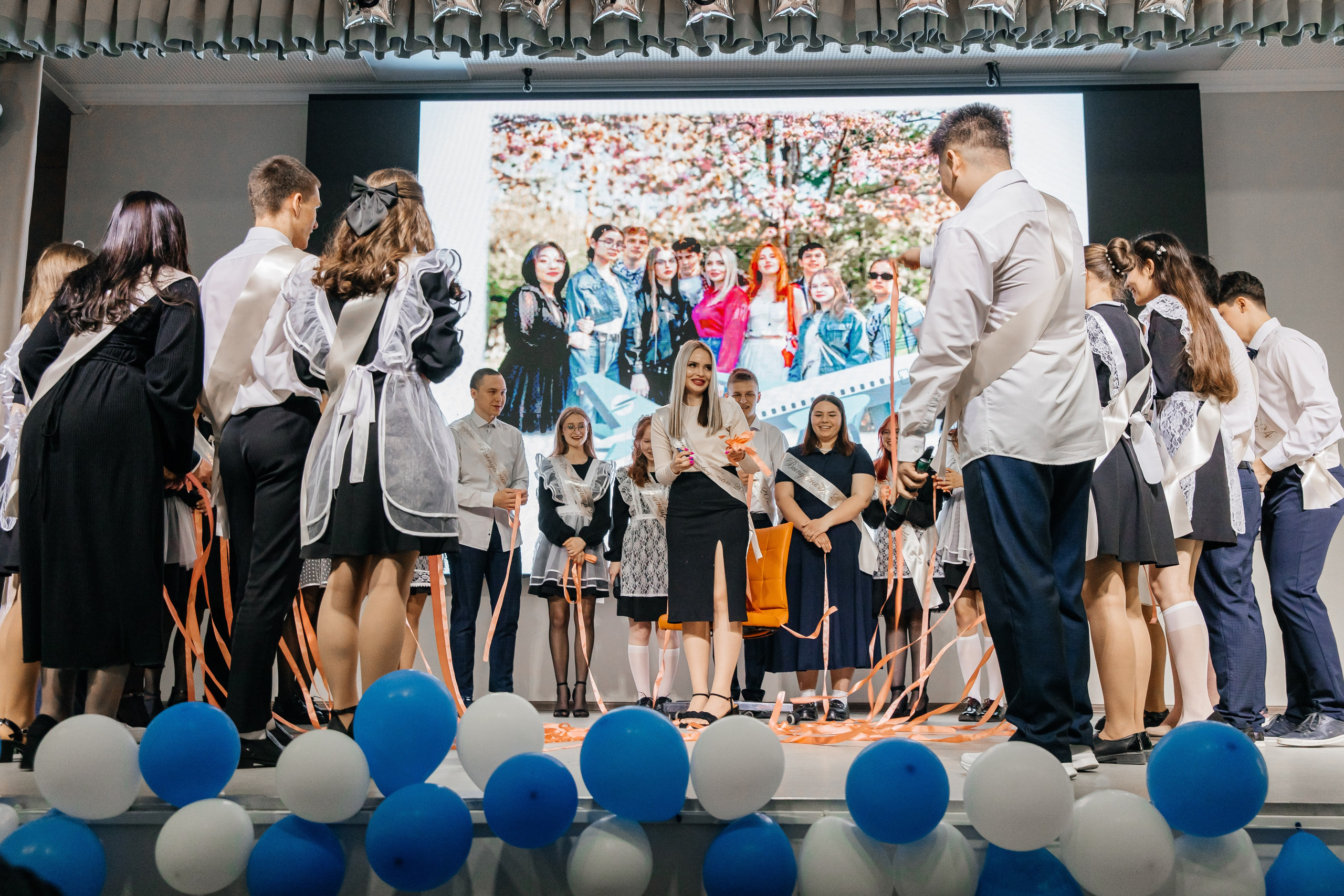 Последний звонок Дальнее. Свадебный фотограф, Владимир Невжинский. Сахалин