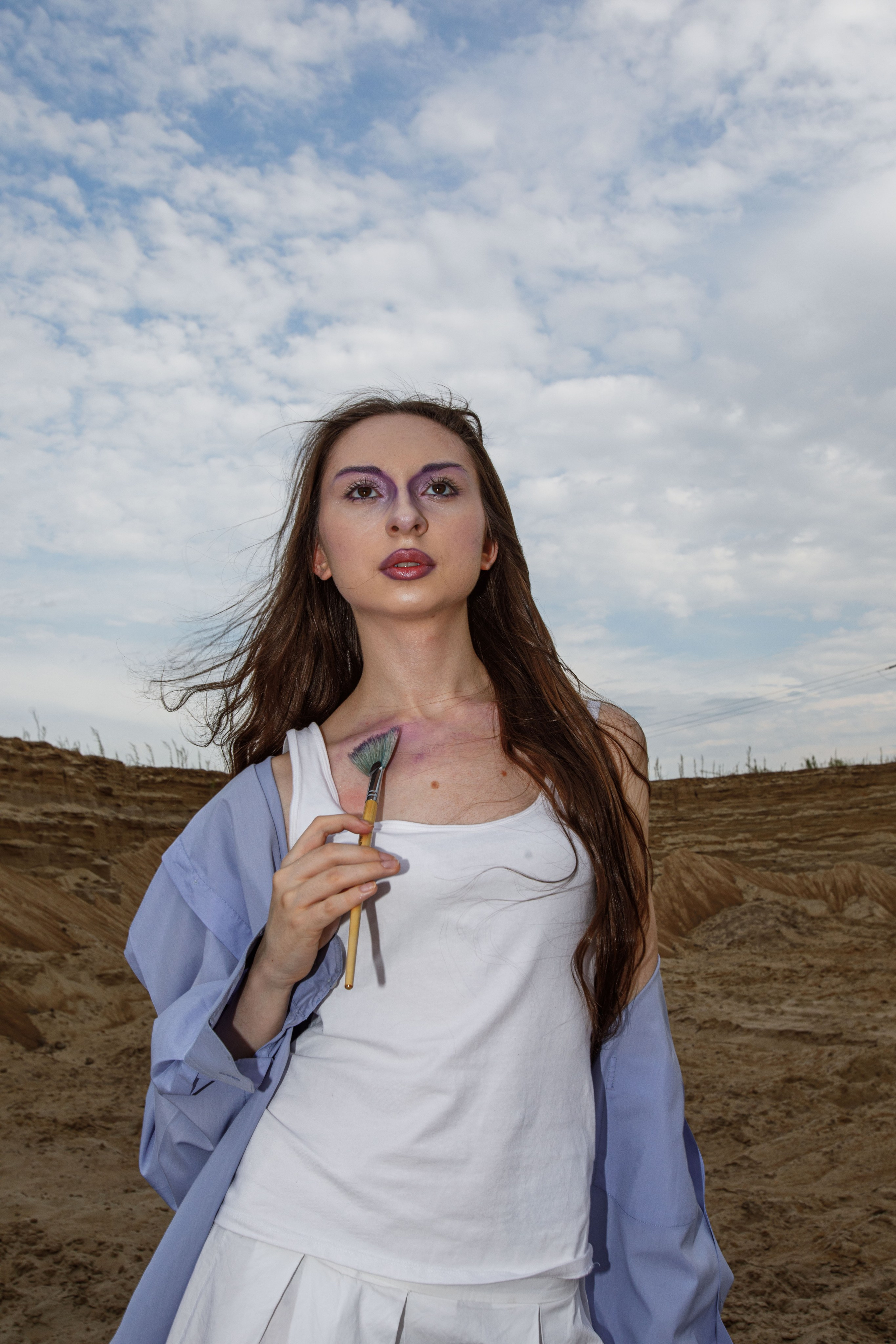 Художник в песках. Фотограф Екатерина Козловская