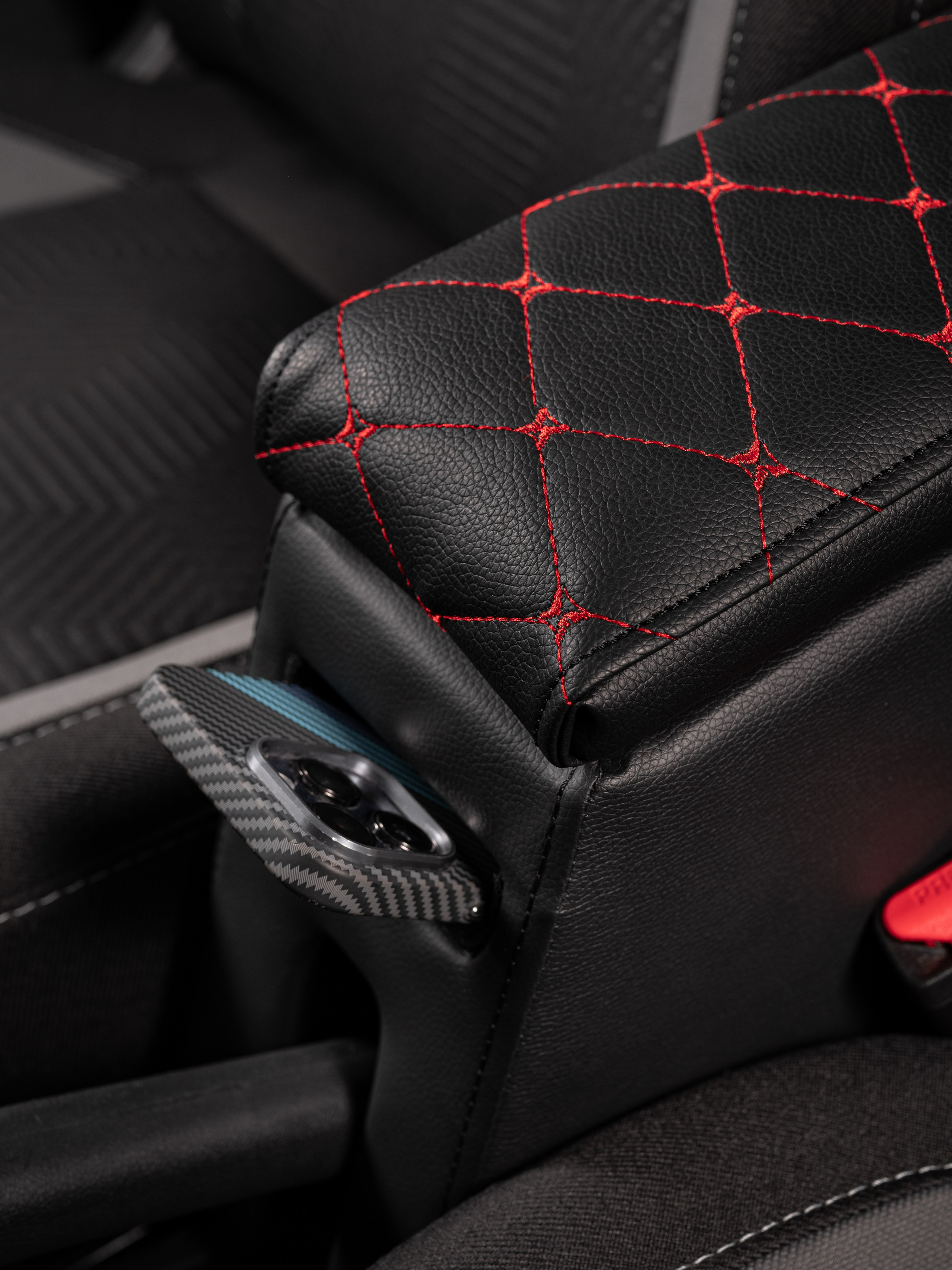 Автоподлокотники 2. Предметный фотограф, фото для маркетплейсов Пятигорск, КМВ