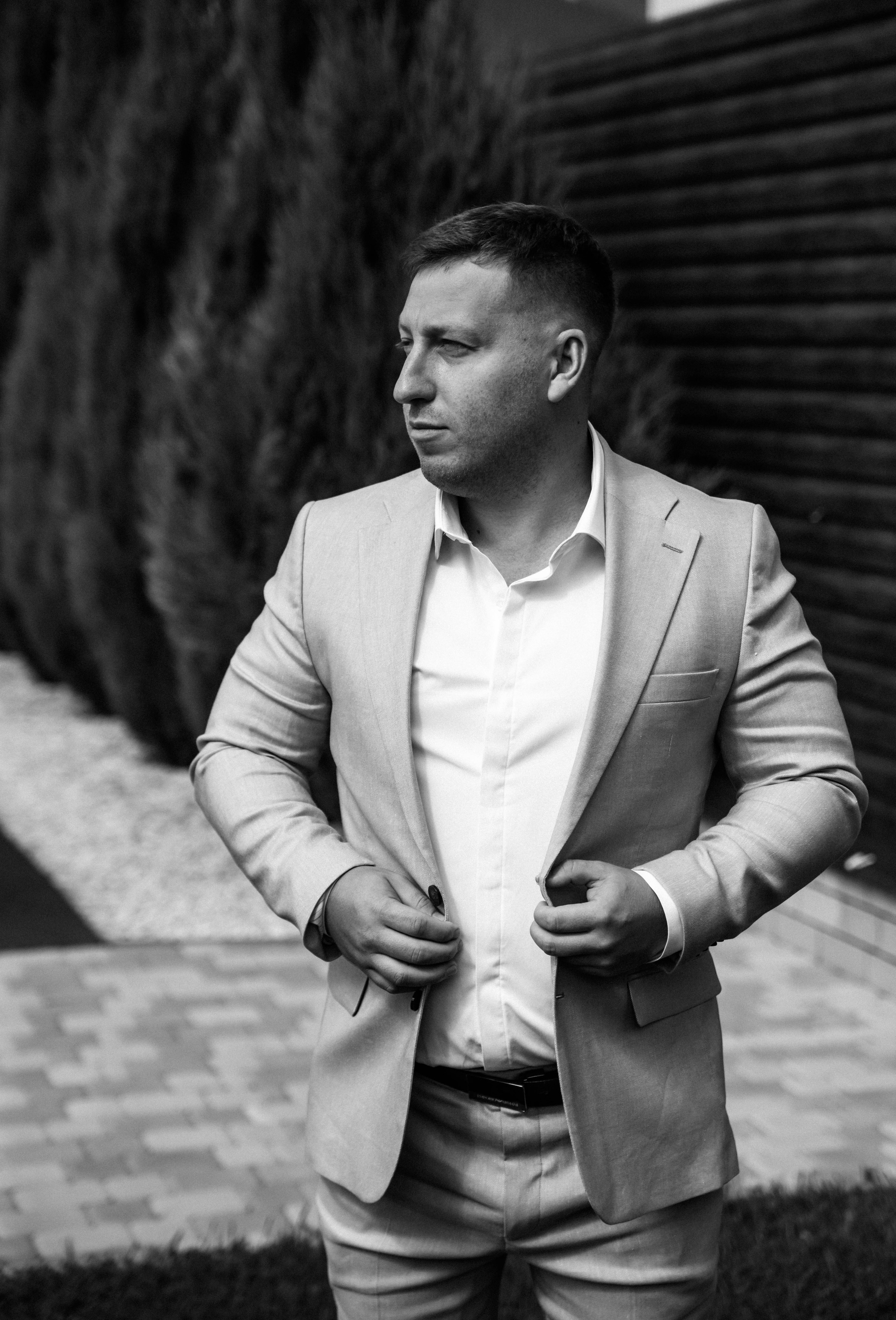 Вадим и София короткая версия свадебного дня. Меня зовут Александр Литвинчук и я свадебный фотограф в Саратове