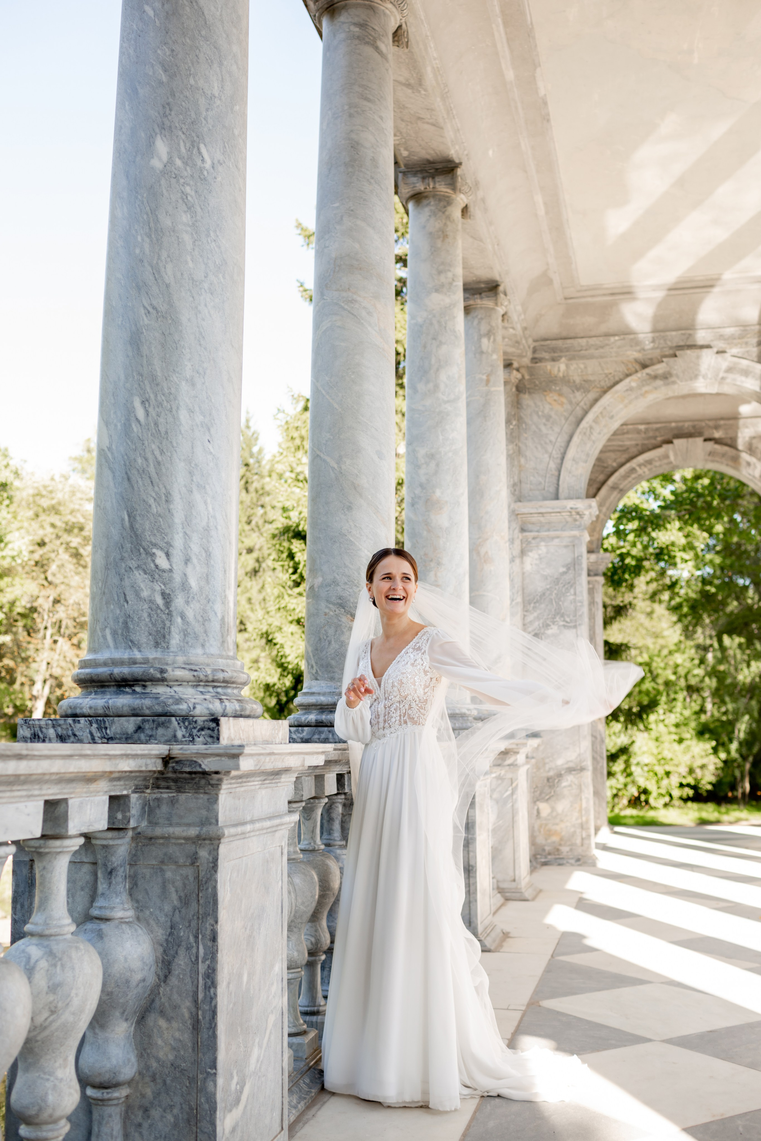 Свадебная фотопрогулка в Пушкине. Свадебный фотограф Кирилл Белый