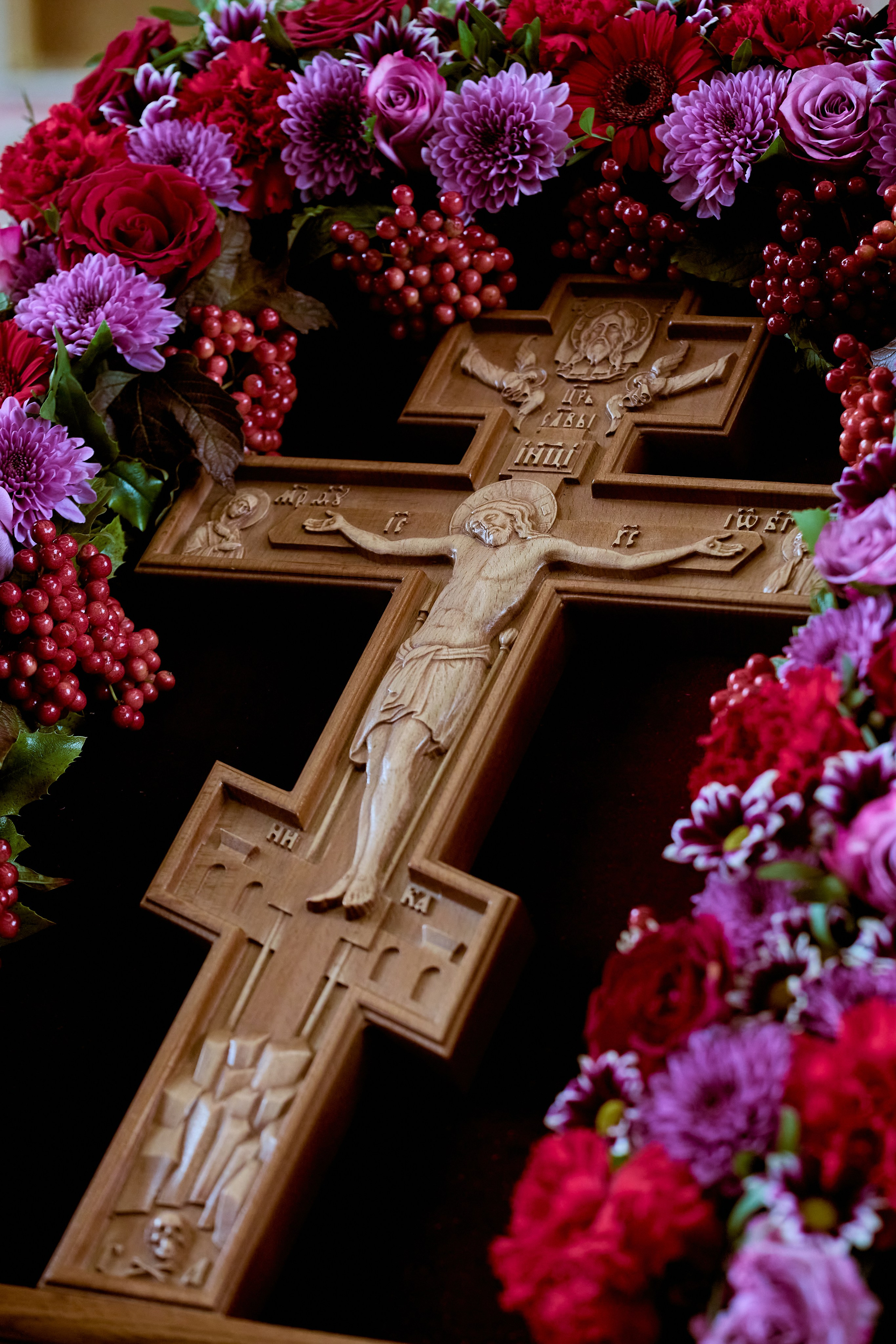 Фотографии с праздника Изнесение Честны́х Древ Животворящего Креста Господня