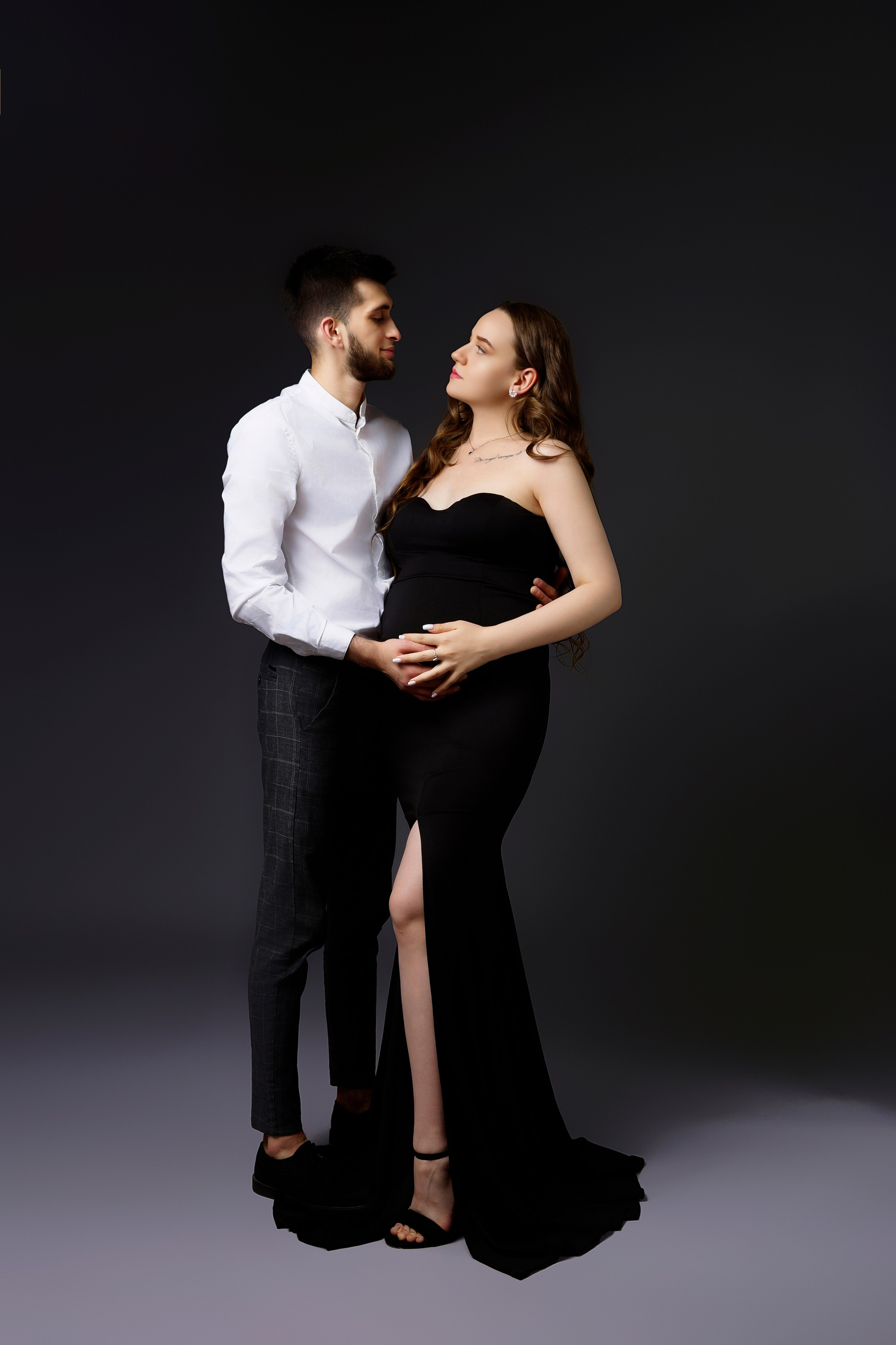 Съёмка беременности в моей фотостудии «НЕБО». Женский фотограф в Химках Алёна Ленёва