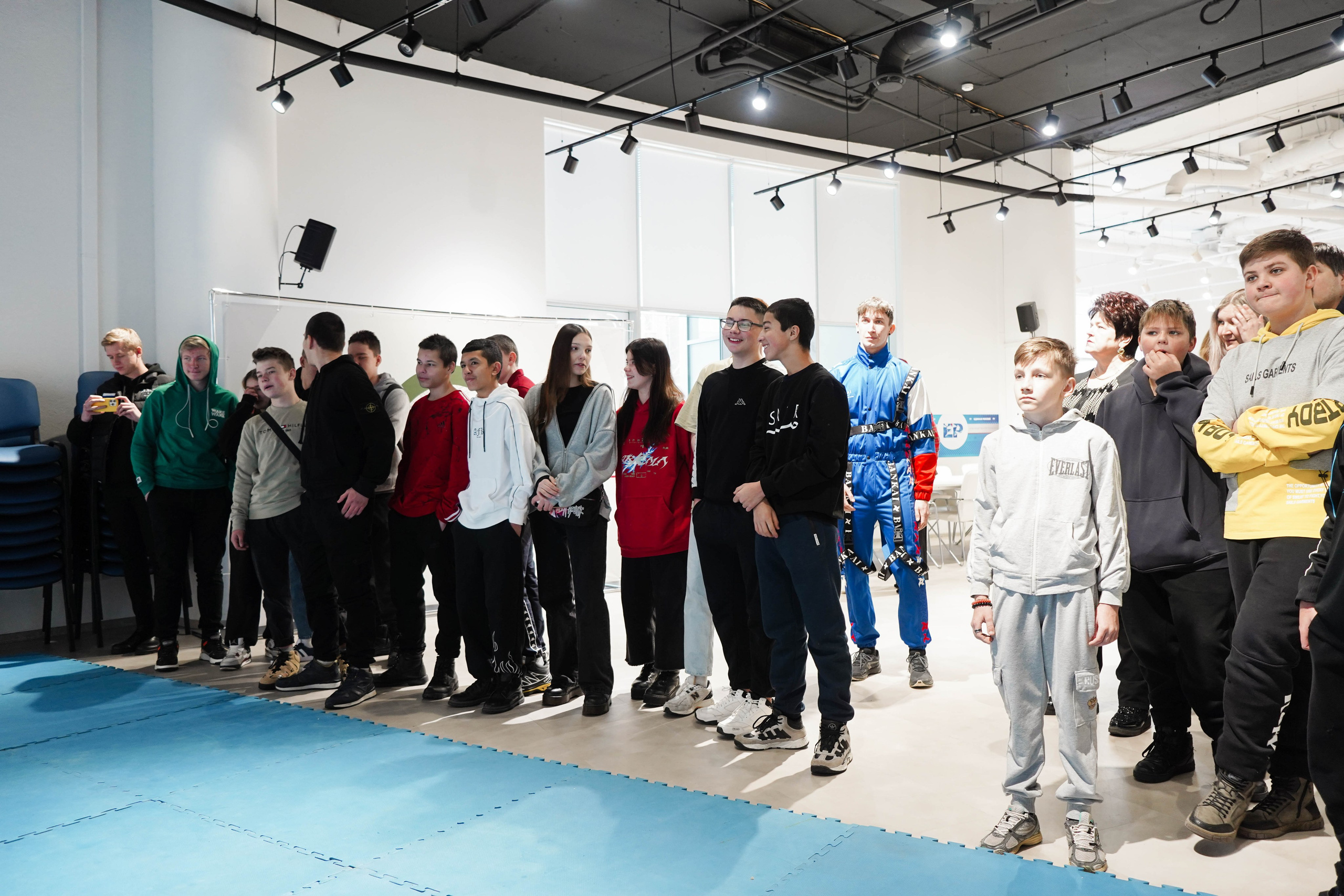 Благотворительная елка. Семейный и портретный фотограф в Екатеринбурге Yana Strok