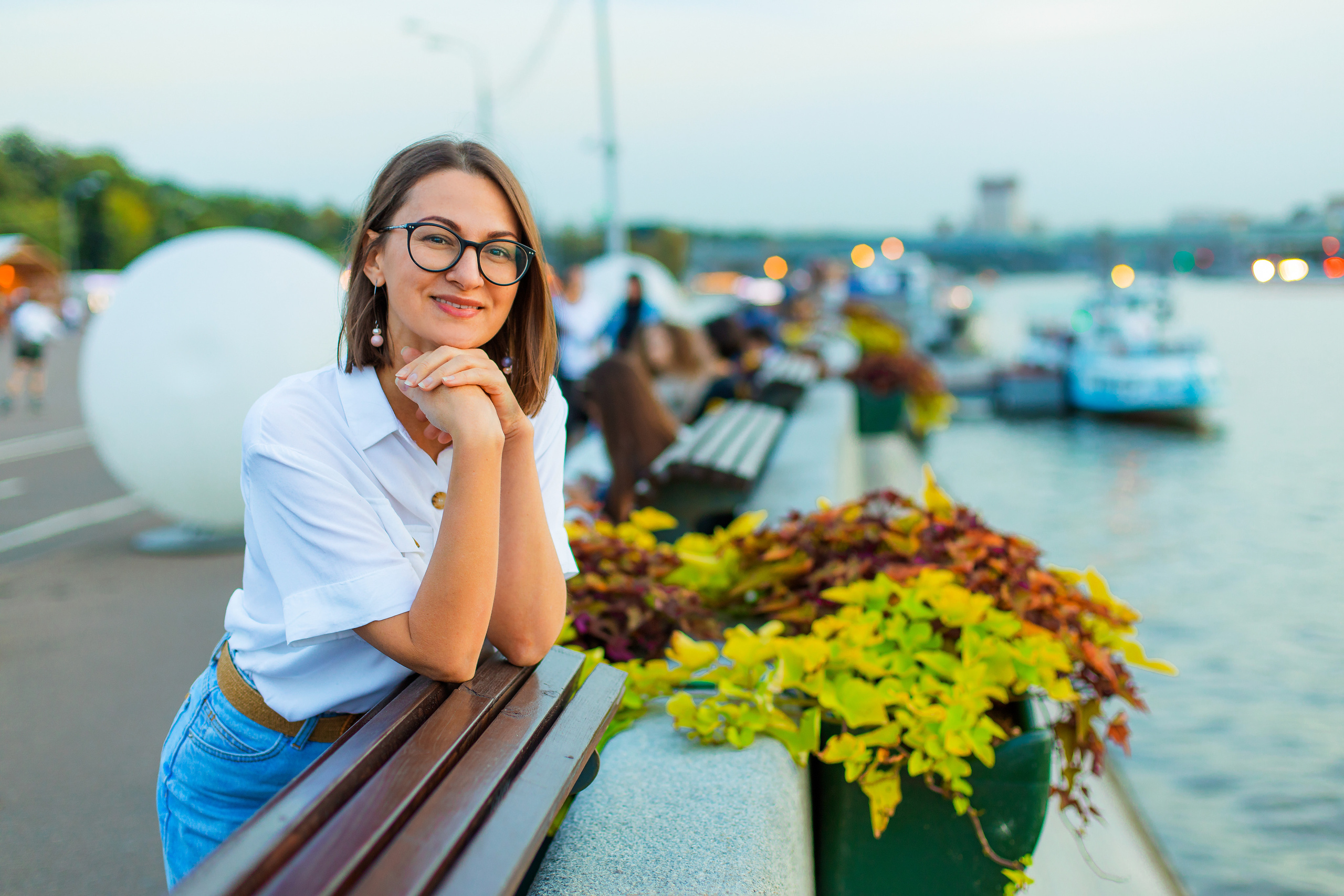 Специалист по чат-ботам Елена. Детский и семейный фотограф Калугина Марина | Москва и МО