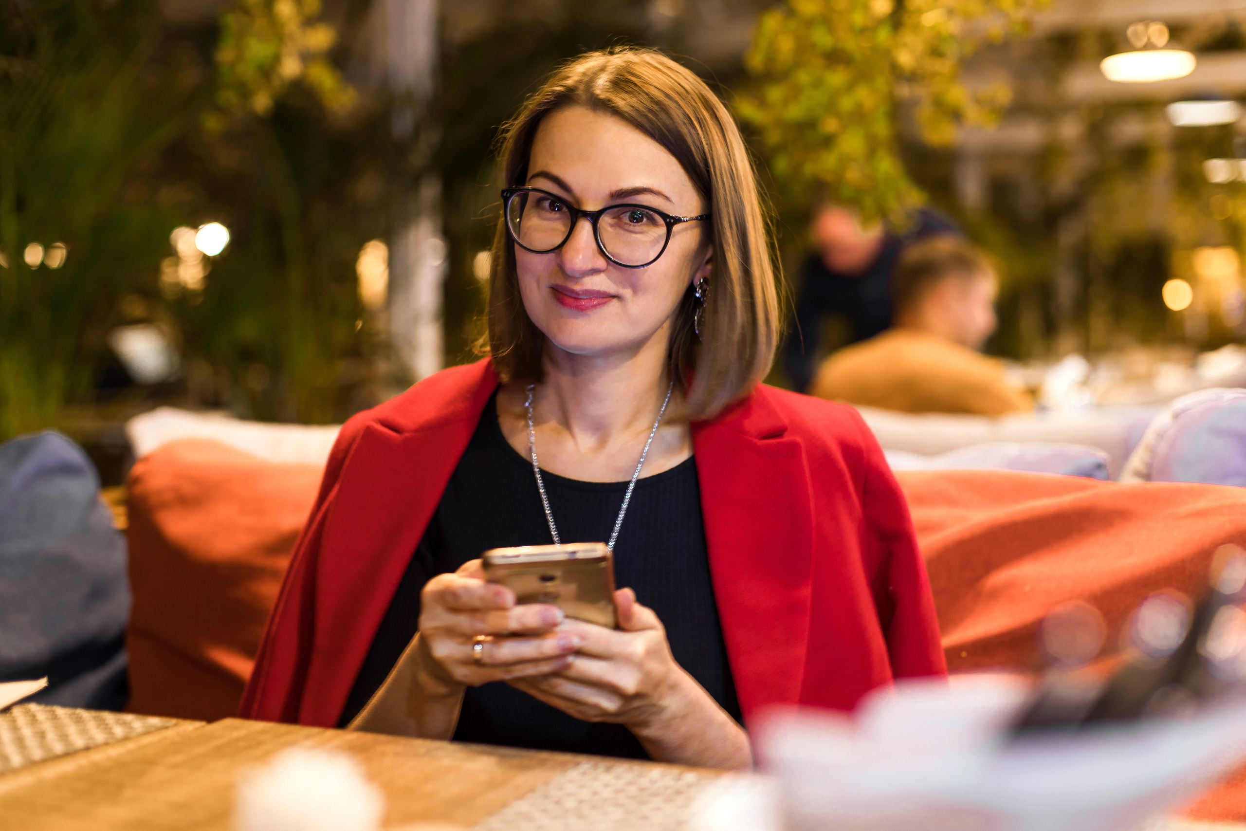 Специалист по чат-ботам Елена. Детский и семейный фотограф Калугина Марина | Москва и МО