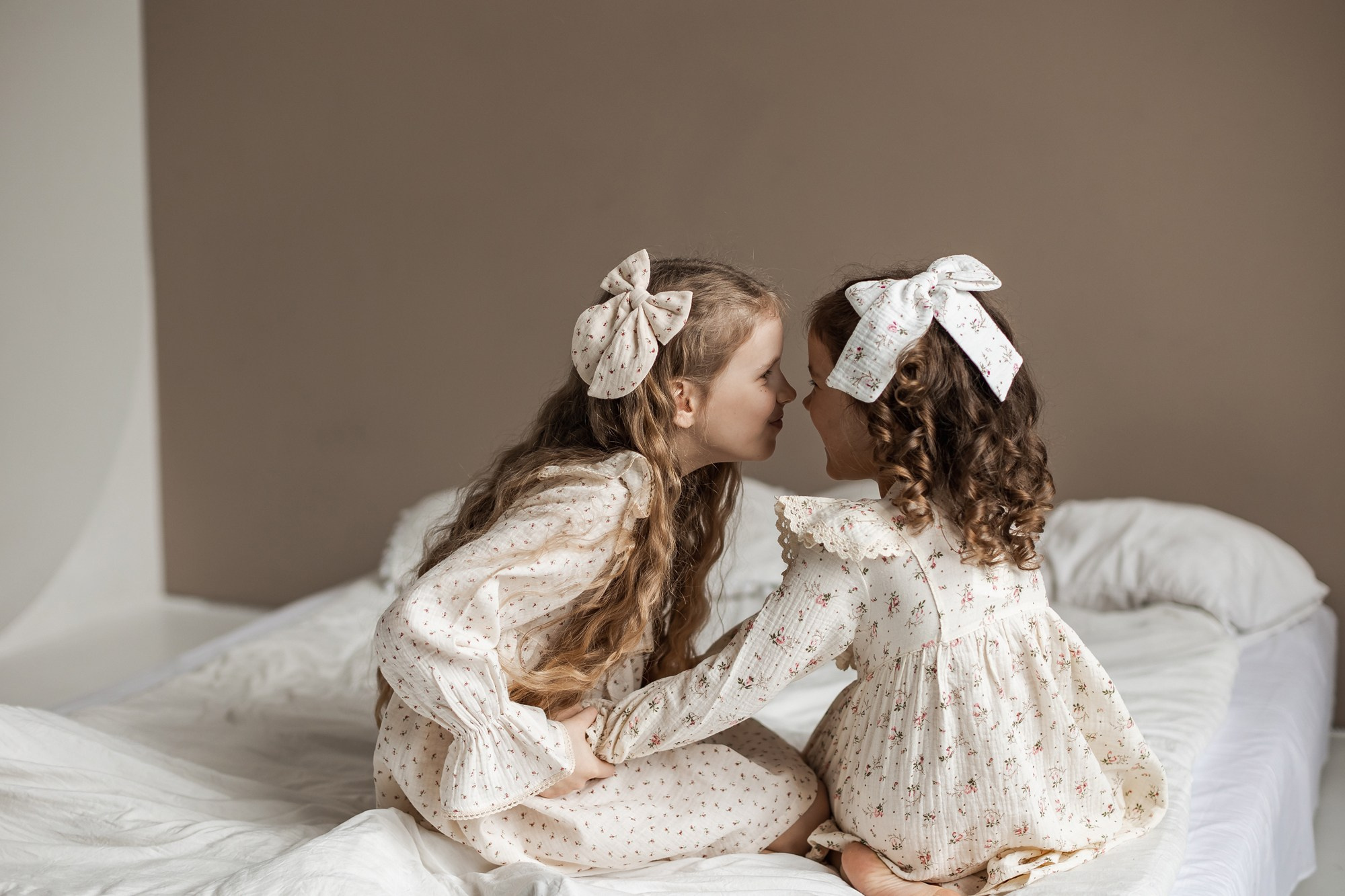 В ожидании сестрёнки. Семейный фотограф новорождённых в Серпухове Юлия Новикова +79637785957