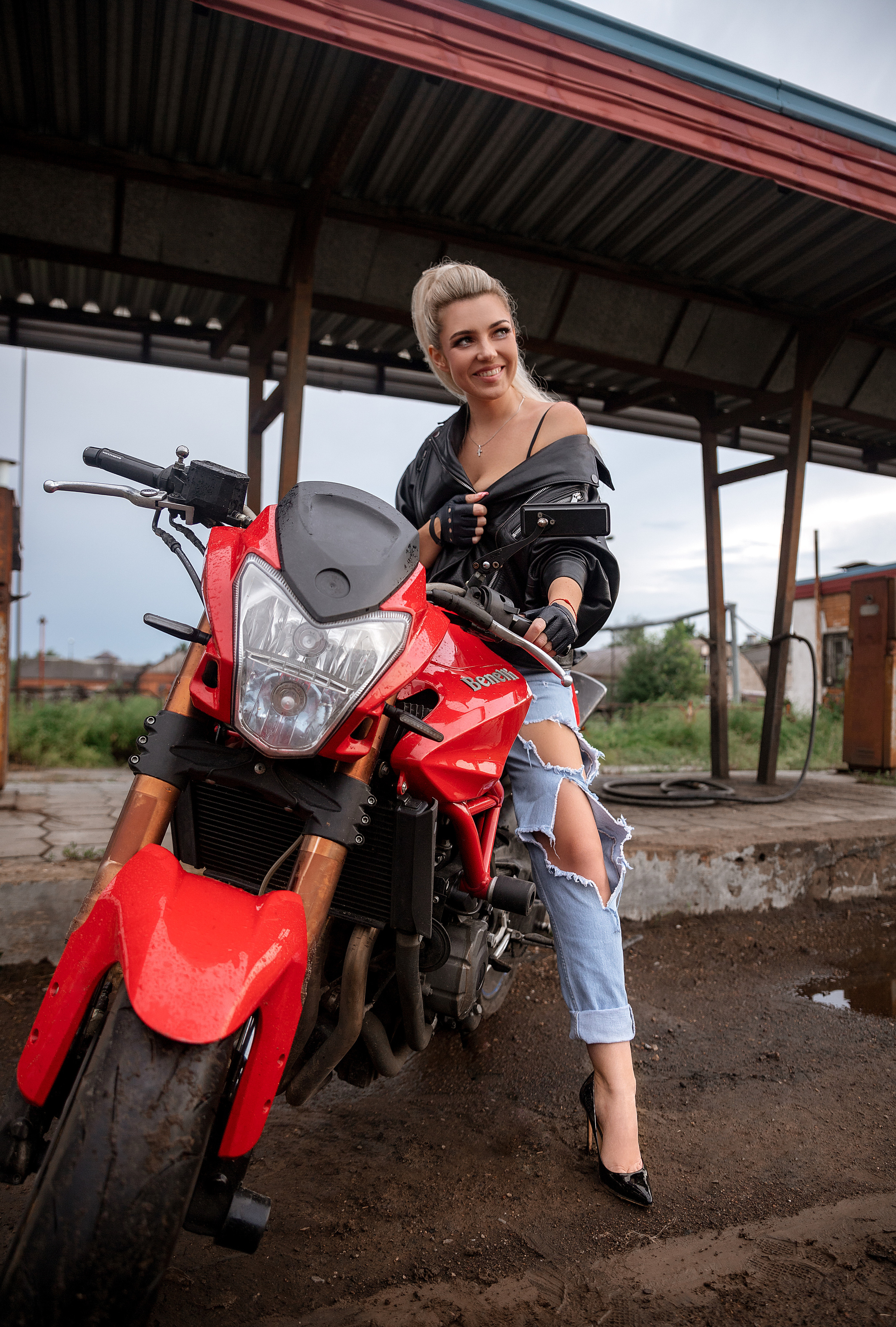 Фотосессия на мотоцикле. Женский фотограф Москва, Лобня