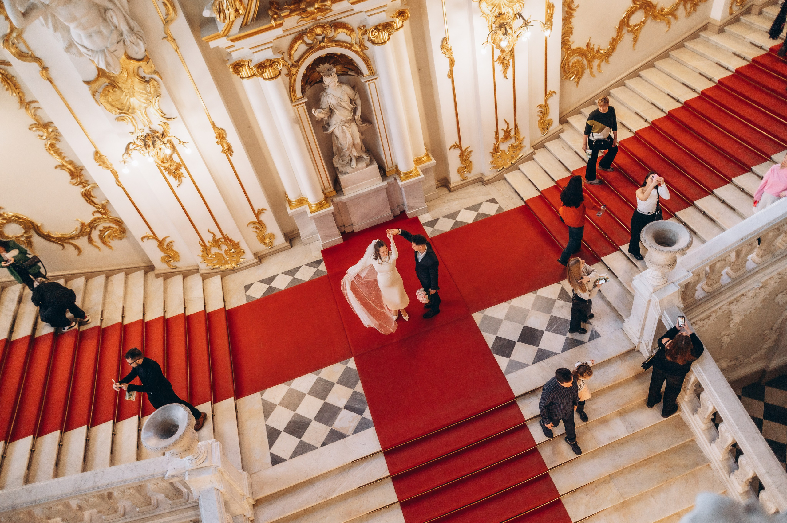 Свадебная (Эрмитаж). Фотограф ПИТЕР СПБ Надежда Баранова