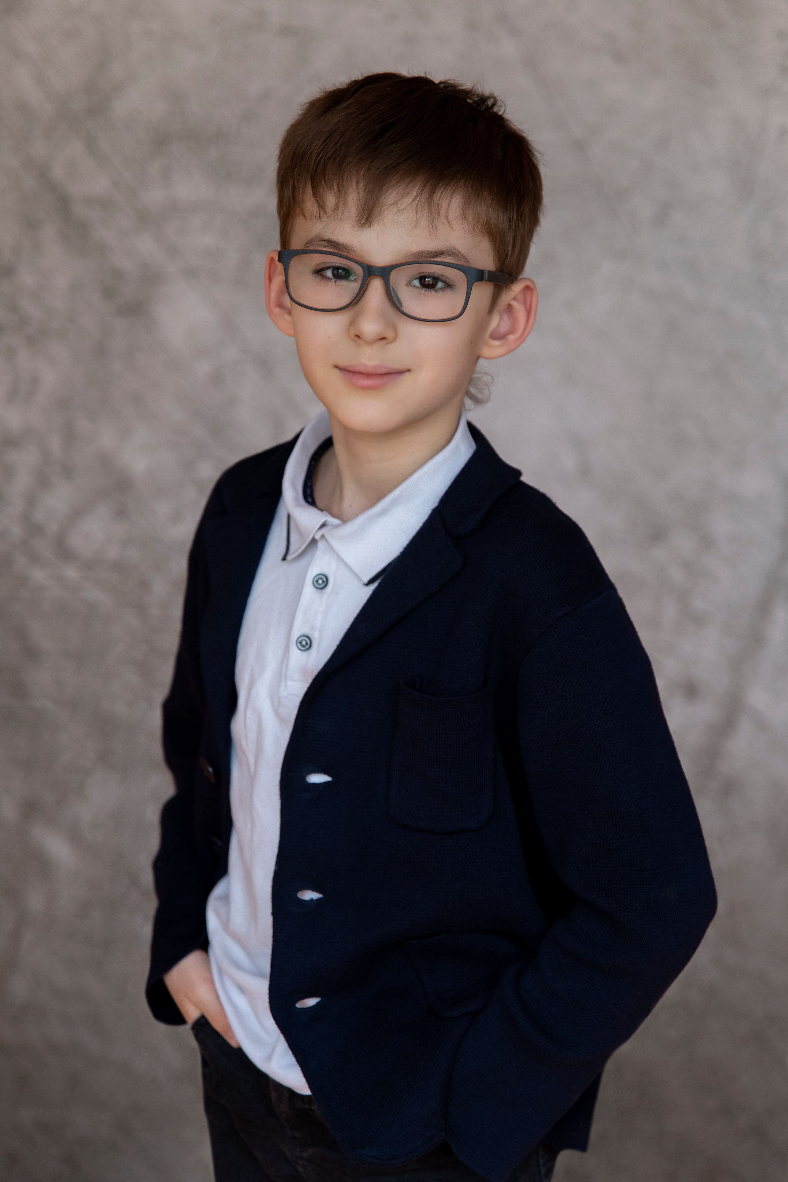 Школьный портрет. Начальная школа. Фотограф в Москве Надуева Татьяна. Женский портрет, детский портрет, с