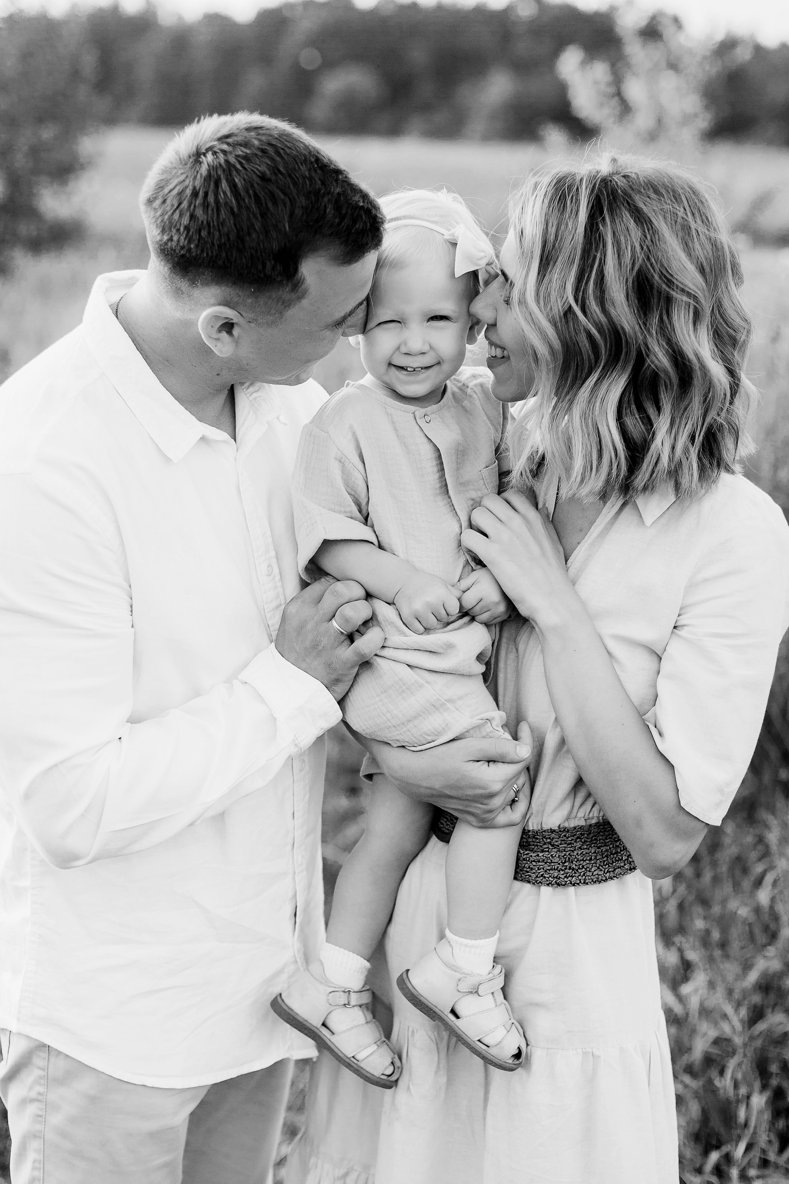 Юлия, Дмитрий и Варя. Свадебный и семейный фотограф Александра Кос