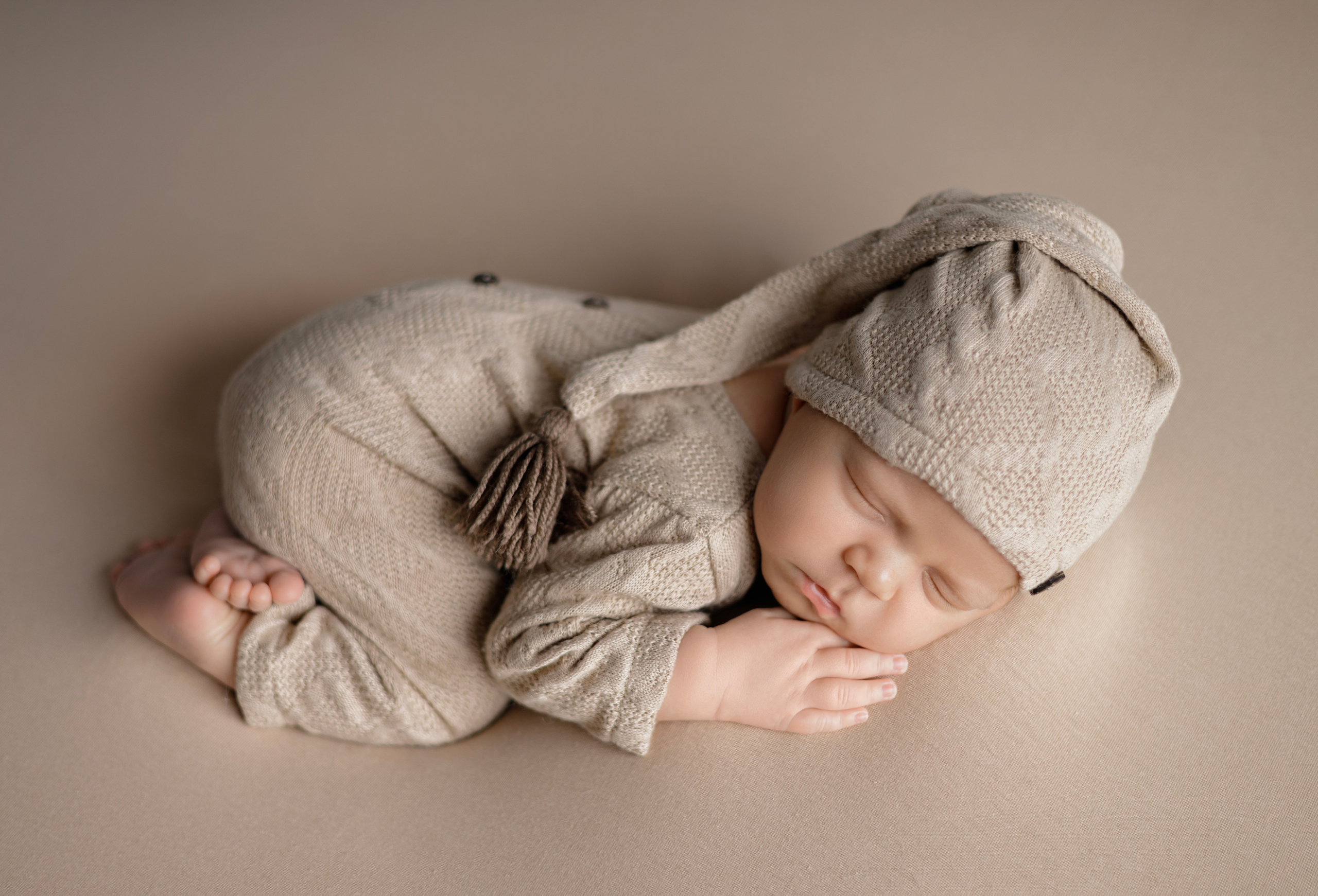 Григорий. Евгения Горбунова фотограф новорожденных в Новом Уренгое