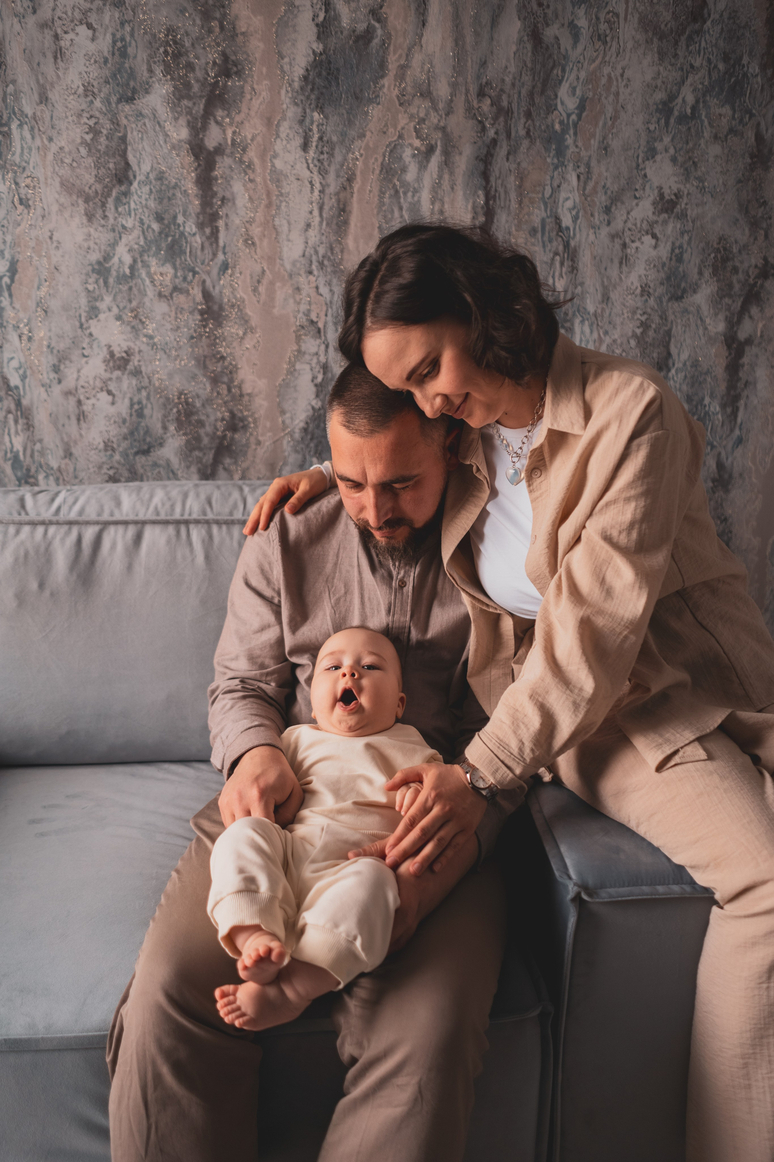 Мансур с родителями, Щелково, домашняя съемка. Наталья Дукалова фотограф Щелково Королев Пушкино Москва Балашиха