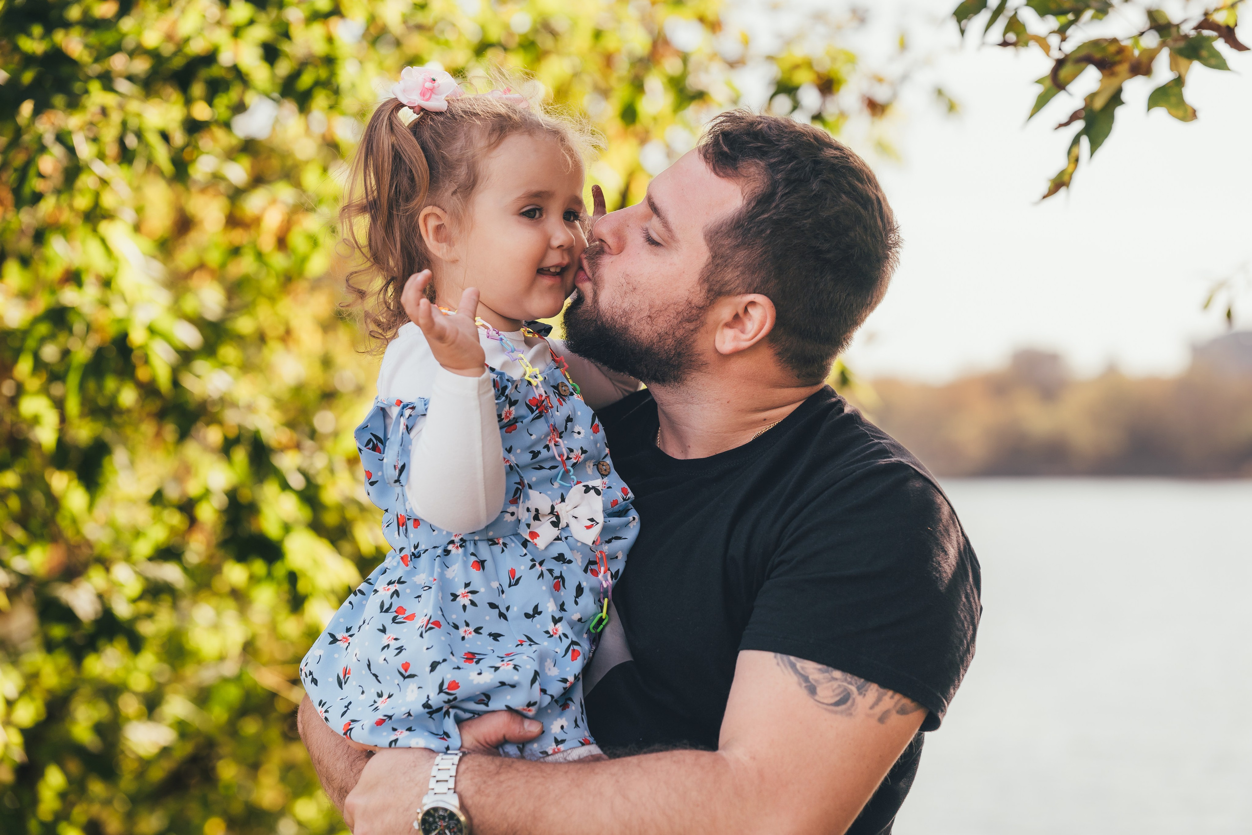 Денис с дочкой, Балашиха, парк Пехорка. Наталья Дукалова фотограф Щелково Королев Пушкино Москва Балашиха
