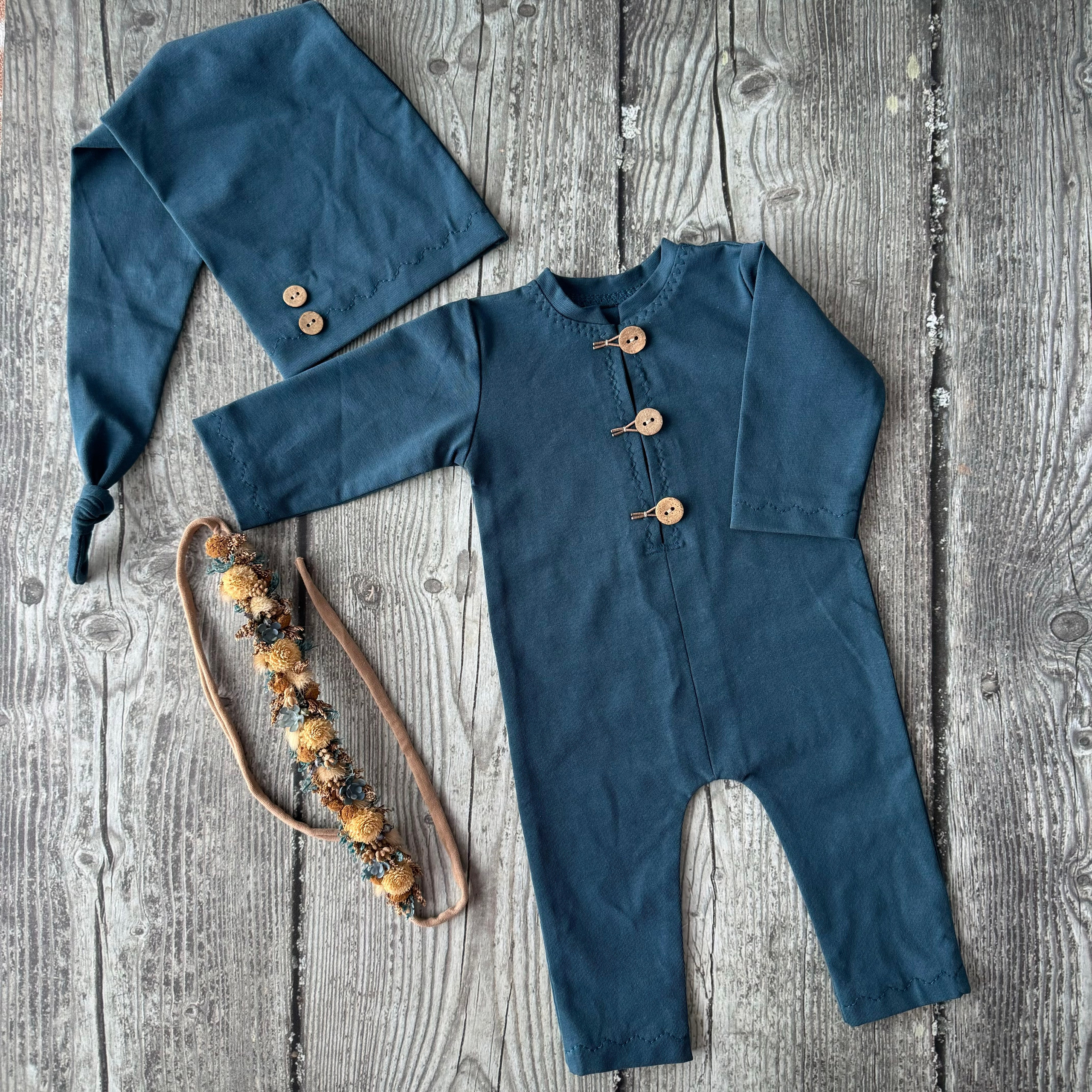 Костюмы и аксессуары для фотосессии новорожденных | Реквизит для съемки newborn в Москве. Фотосессия новорожденных в Москве и Московской области | Профессиональный фотограф newborn — Татьяна Иванова