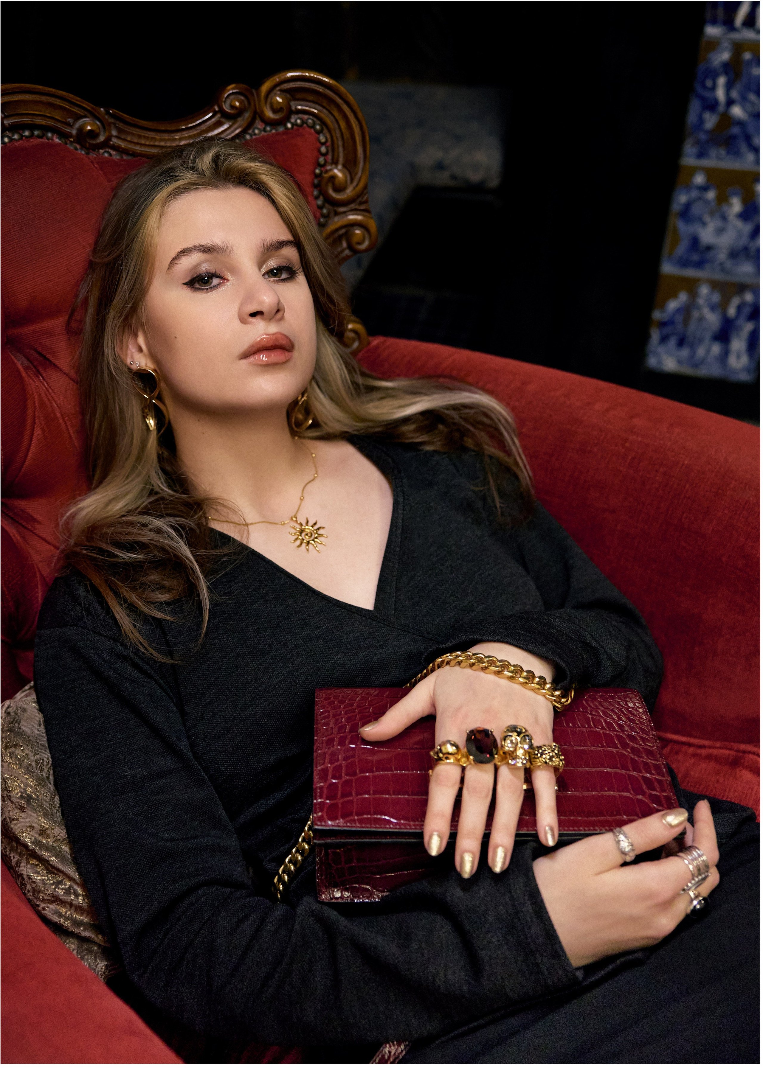 Leo Everyday. Mona — Fashion & Documentary photographer