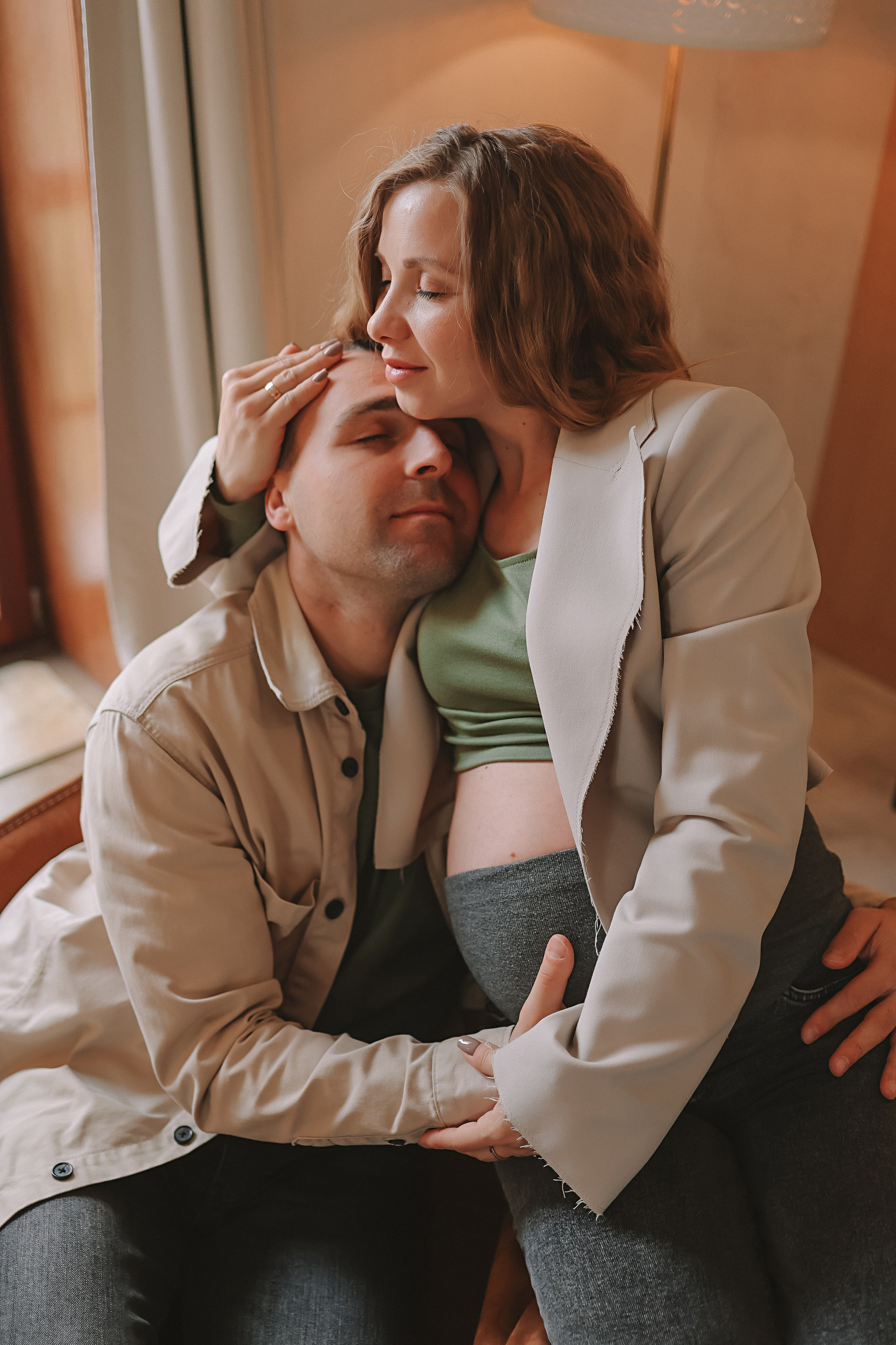 Фататум циклорама и зал. Семейный фотограф Тюмень, фотограф на роды Салмина Мария