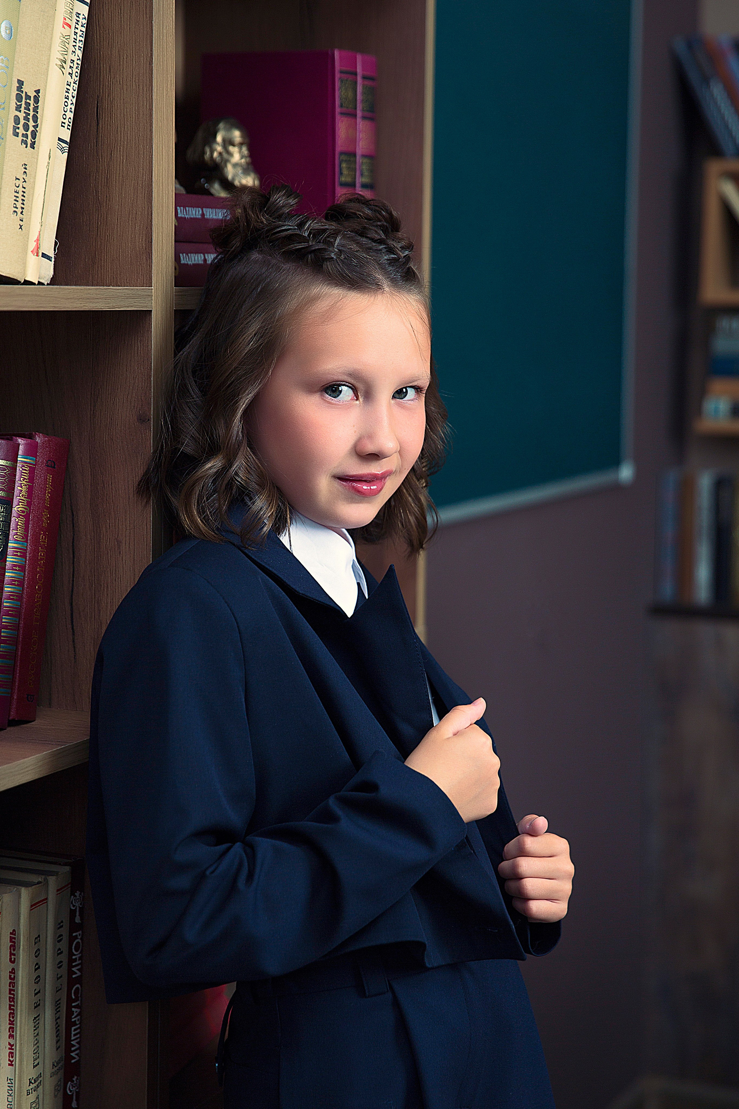 Индивидуальные фотосессии школьников. Детский школьный фотограф в Кемерово Зиновьева Екатерина