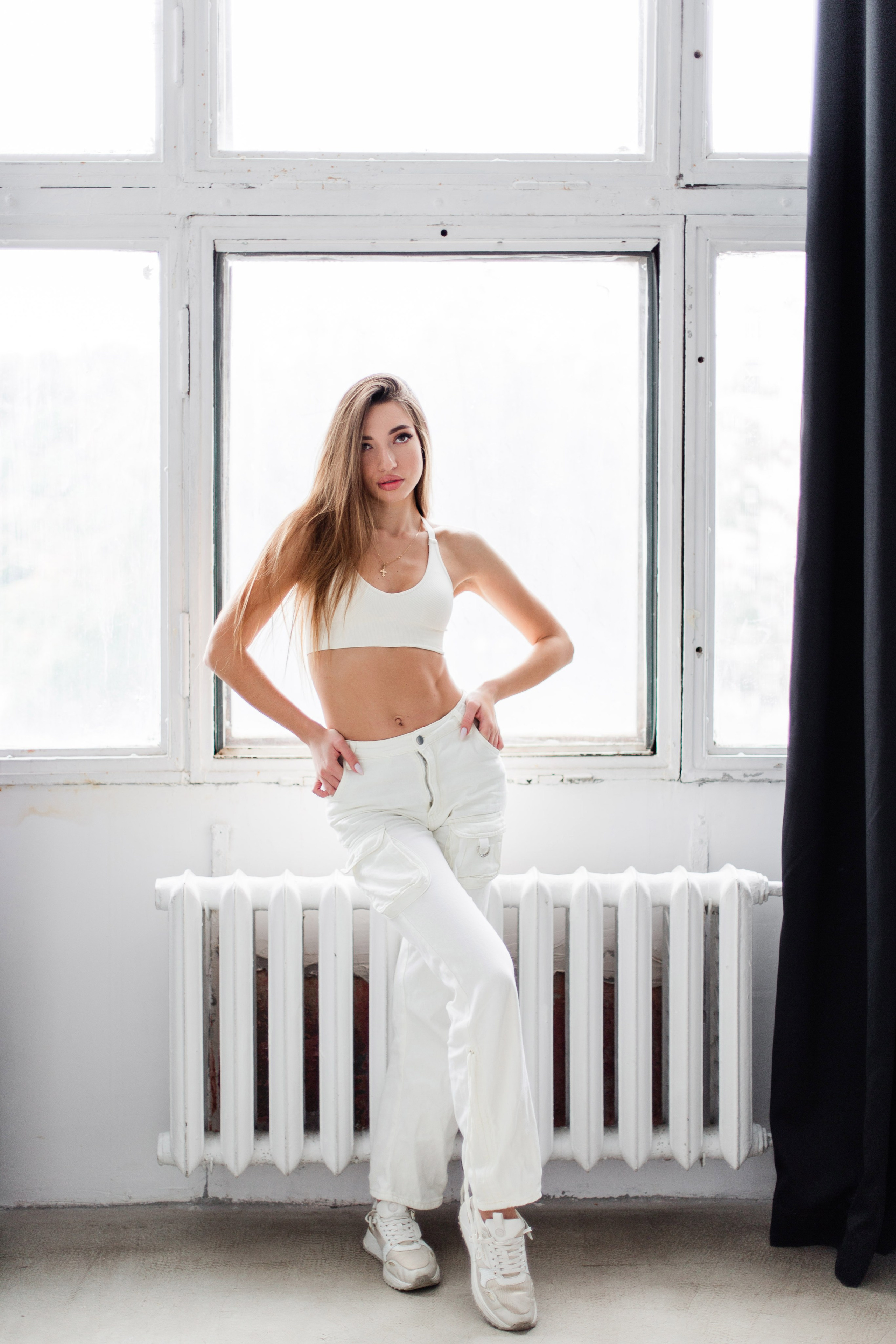 Портреты в студии. Портреты студия Москва. Модельные тесты. Lovestory студия в Москве. Женсий фотограф