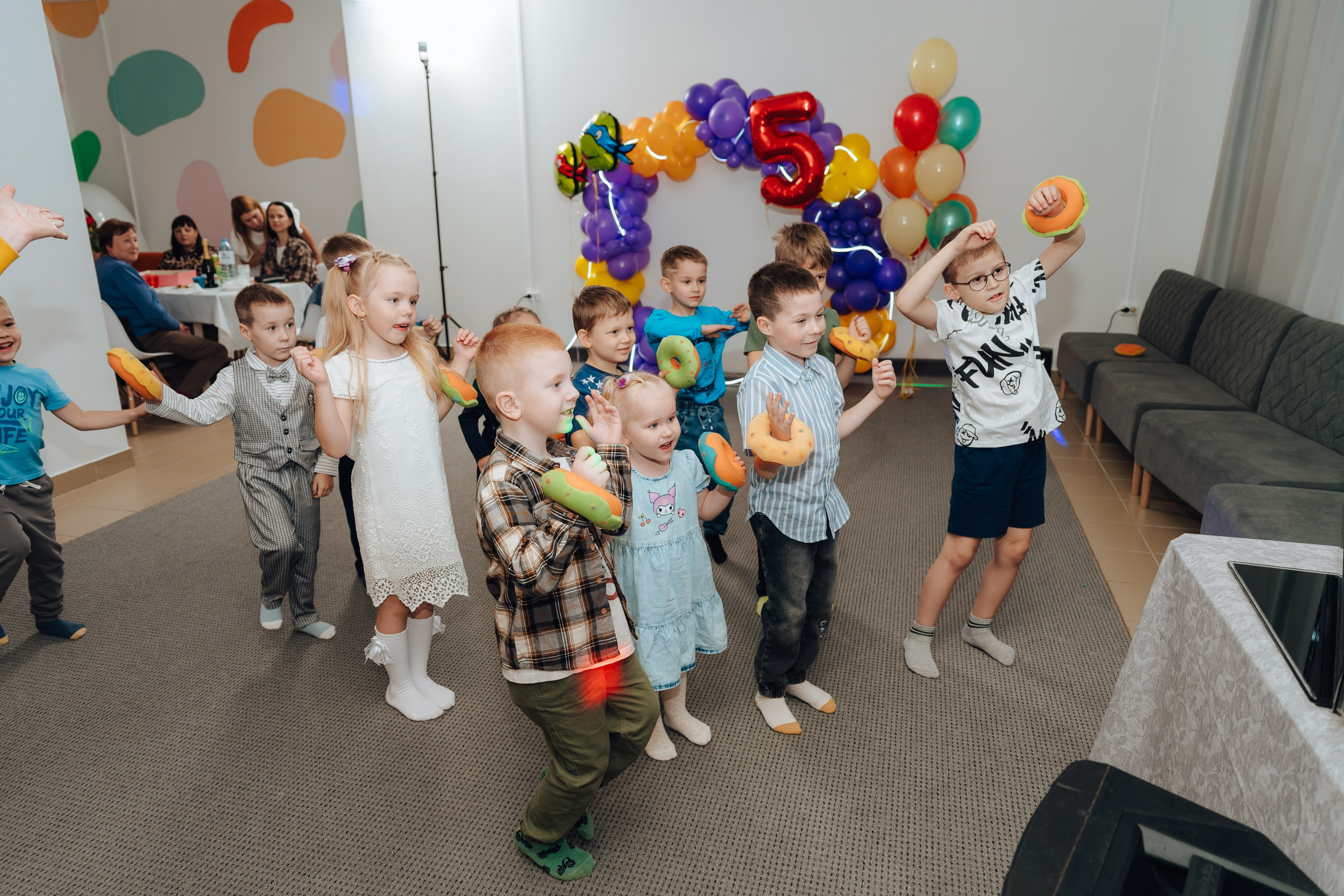 Праздник Матвея Мультифокс. Детский и семейный фотограф Катерина Мишина