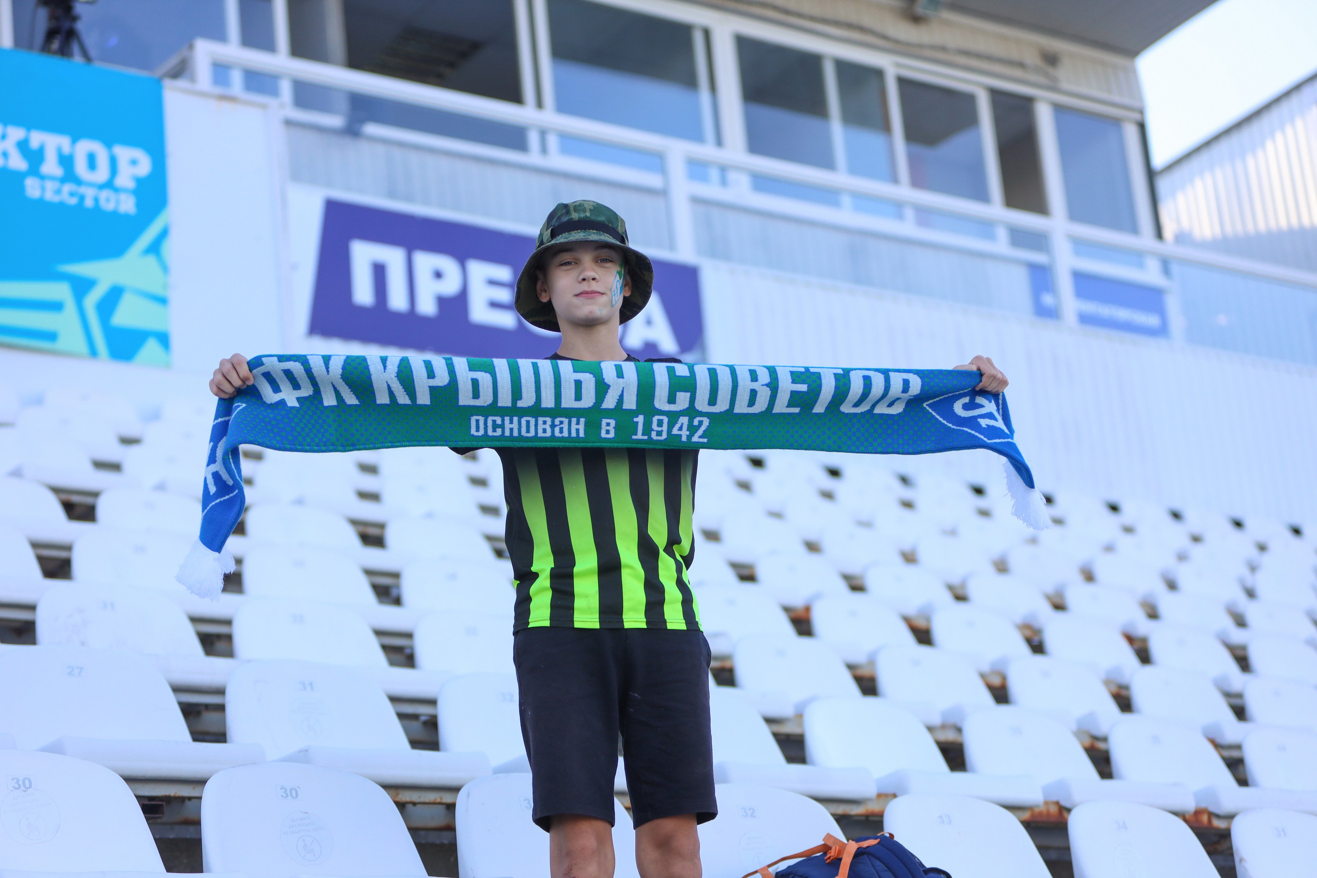 Крылья Советов — Мастер-Сатурн. Молодежная лига по футболу среди женских команд. Спортивный фотограф в Самаре