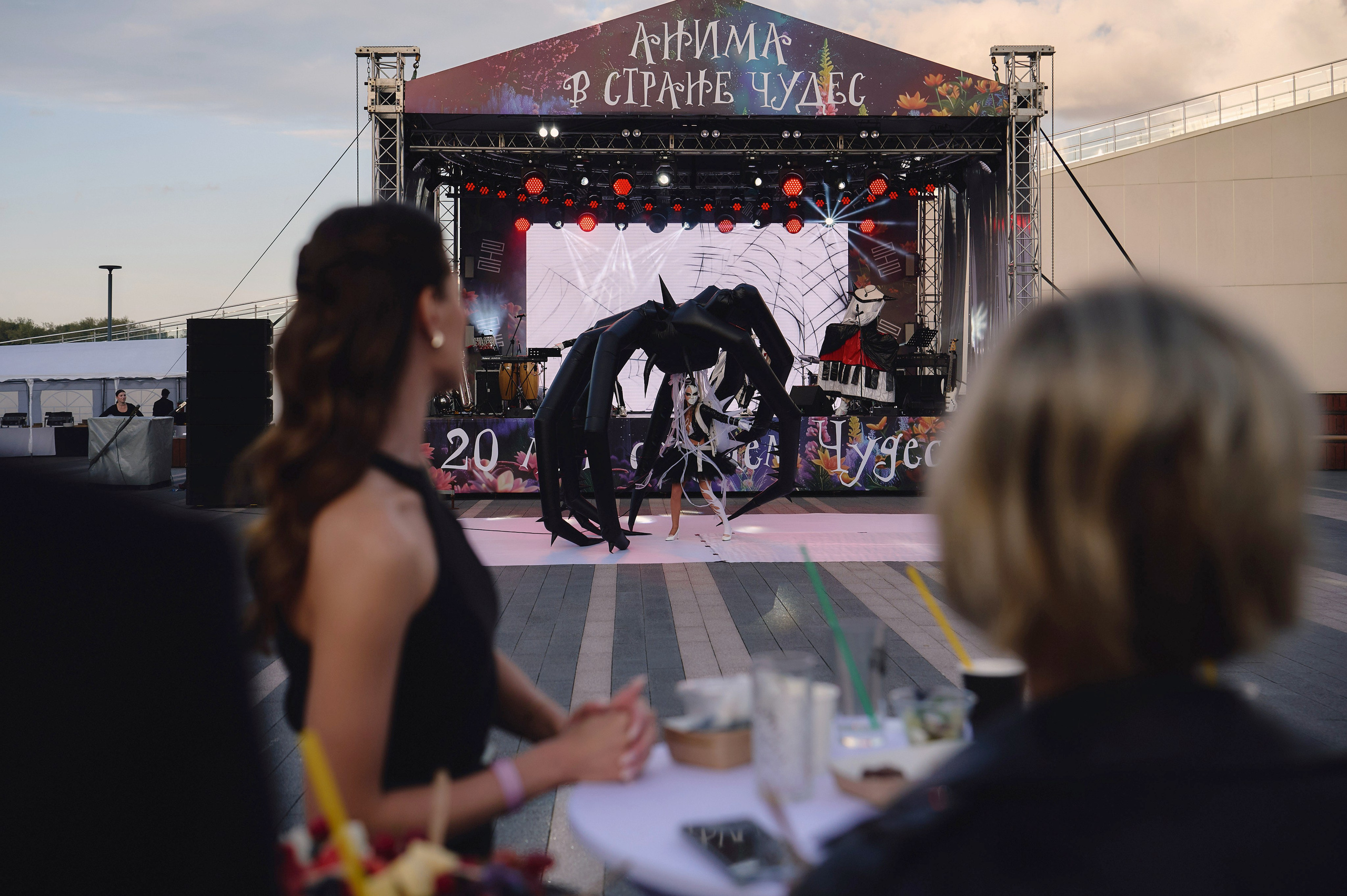 AIG. Анима в стране чудес. Ваш мультижанровый фотограф Александр Белов