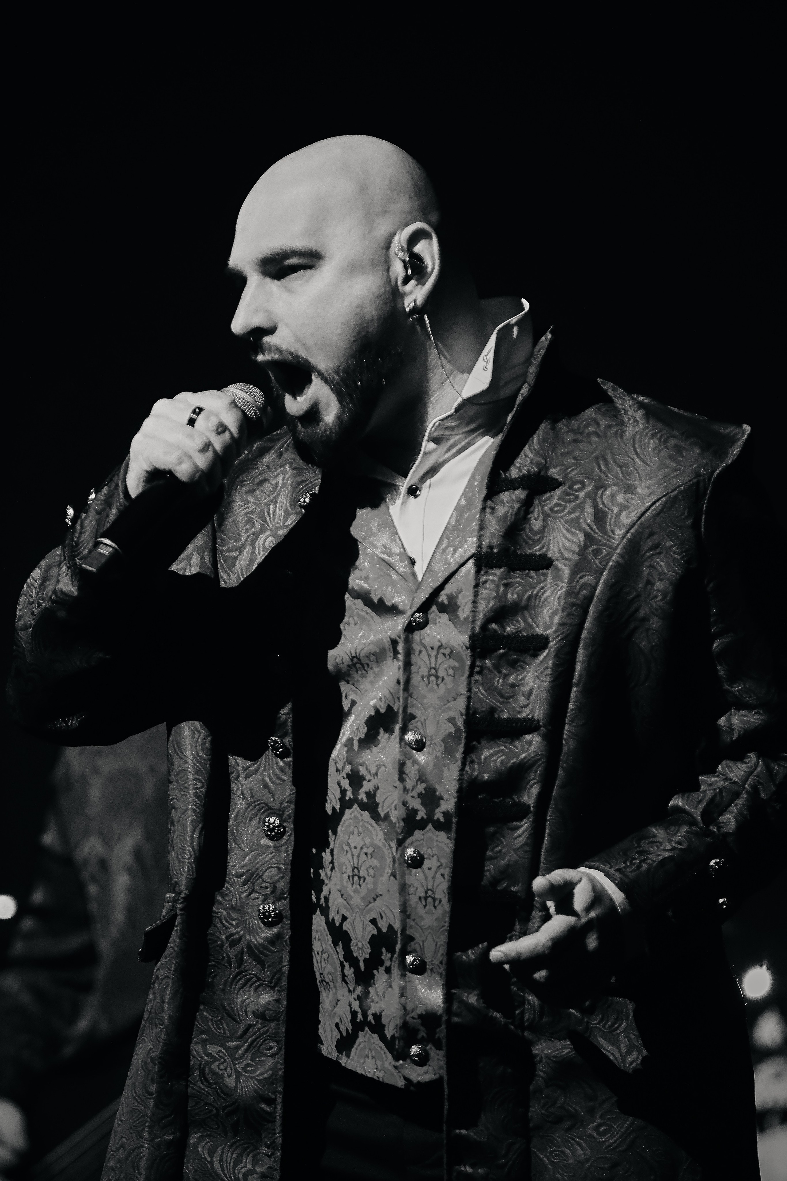 Saphath с симф.оркестром. Фотограф. г. Южно-Сахалинск. Олег Толстов