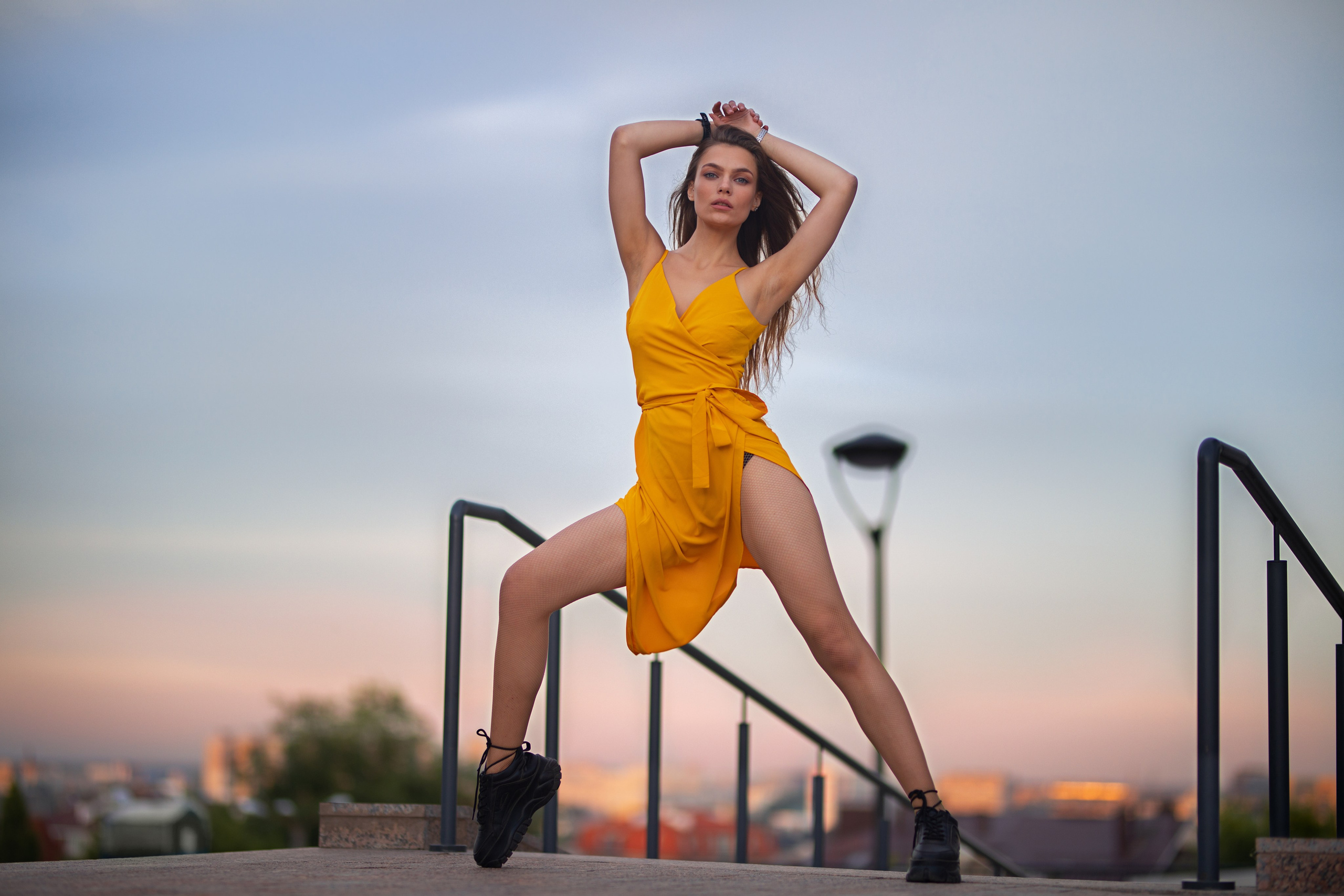 Летняя съемка с Екатериной на городской площади в Воронеже в формате для «себя»