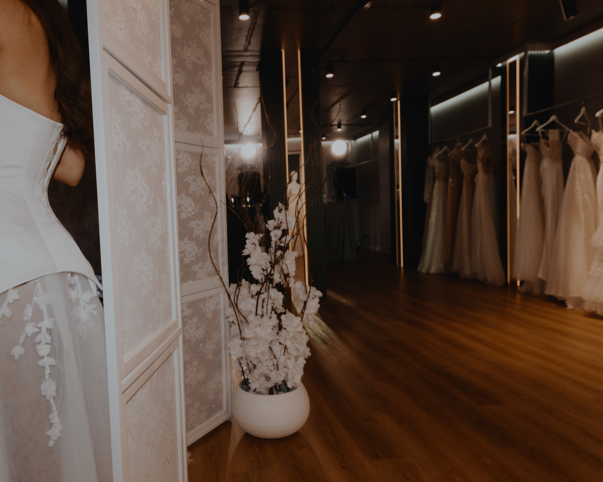 Открытие свадебного салона VISHA. Свадебные фотографы в Гомеле и Минске Сергей и Анастасия Фещенок