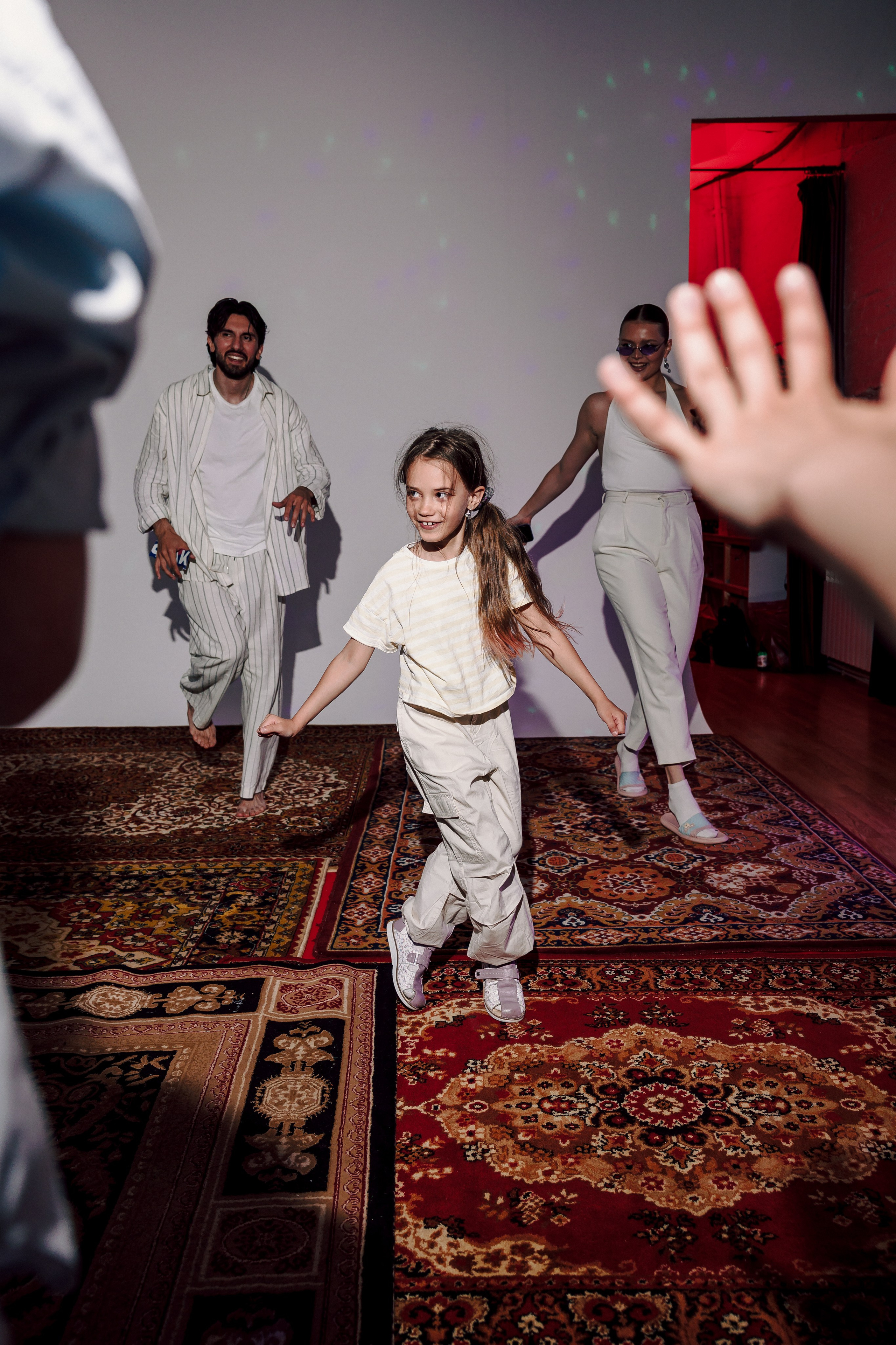 Выпускной курса «Журфак» 2025. Лёшка Варзегов — фотограф