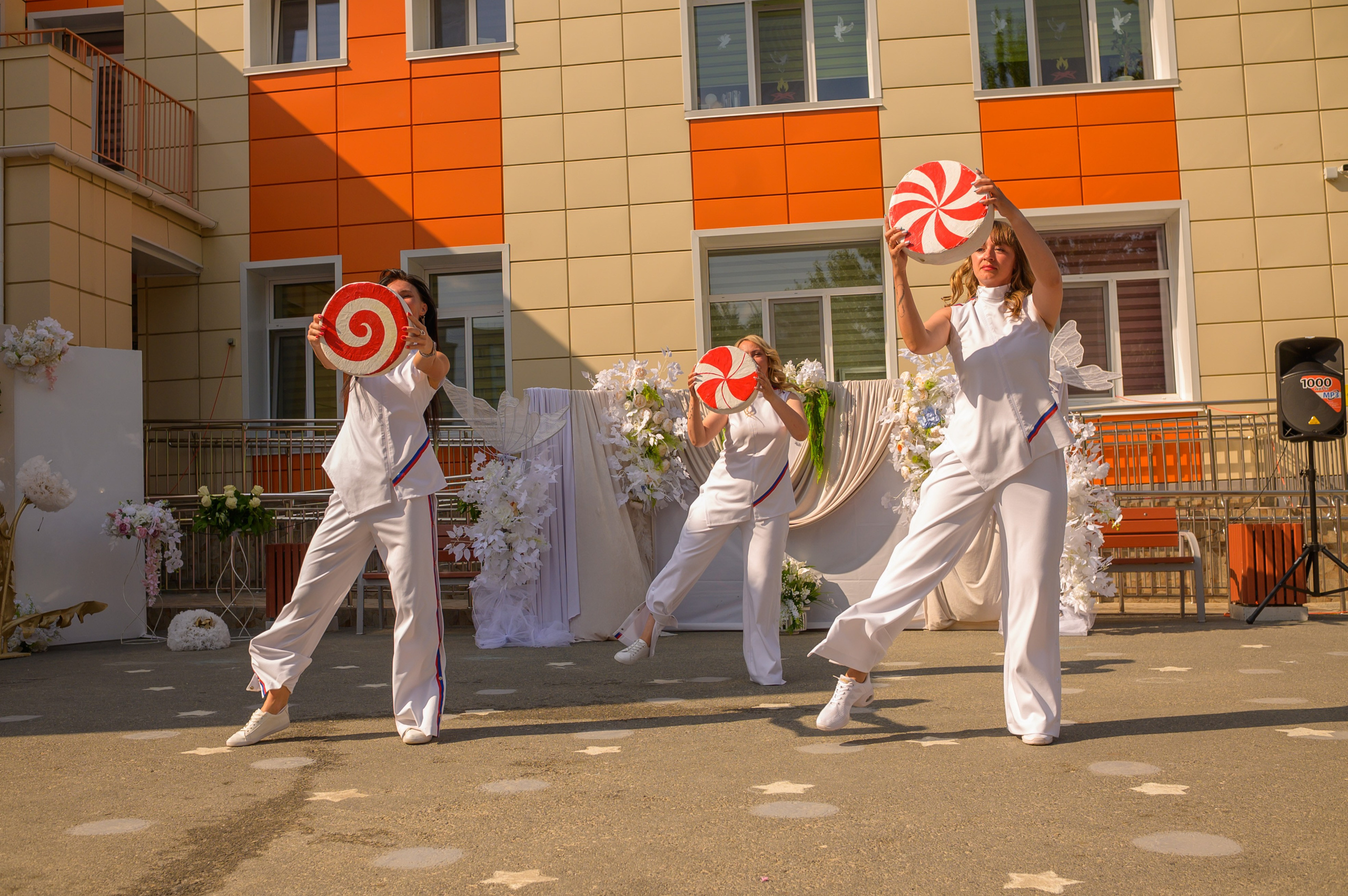 Репортаж выпускного группа «Фантазёры» 3 садик. Фотограф новорожденных, семейный детский в Тюмени Татьяна Морозова